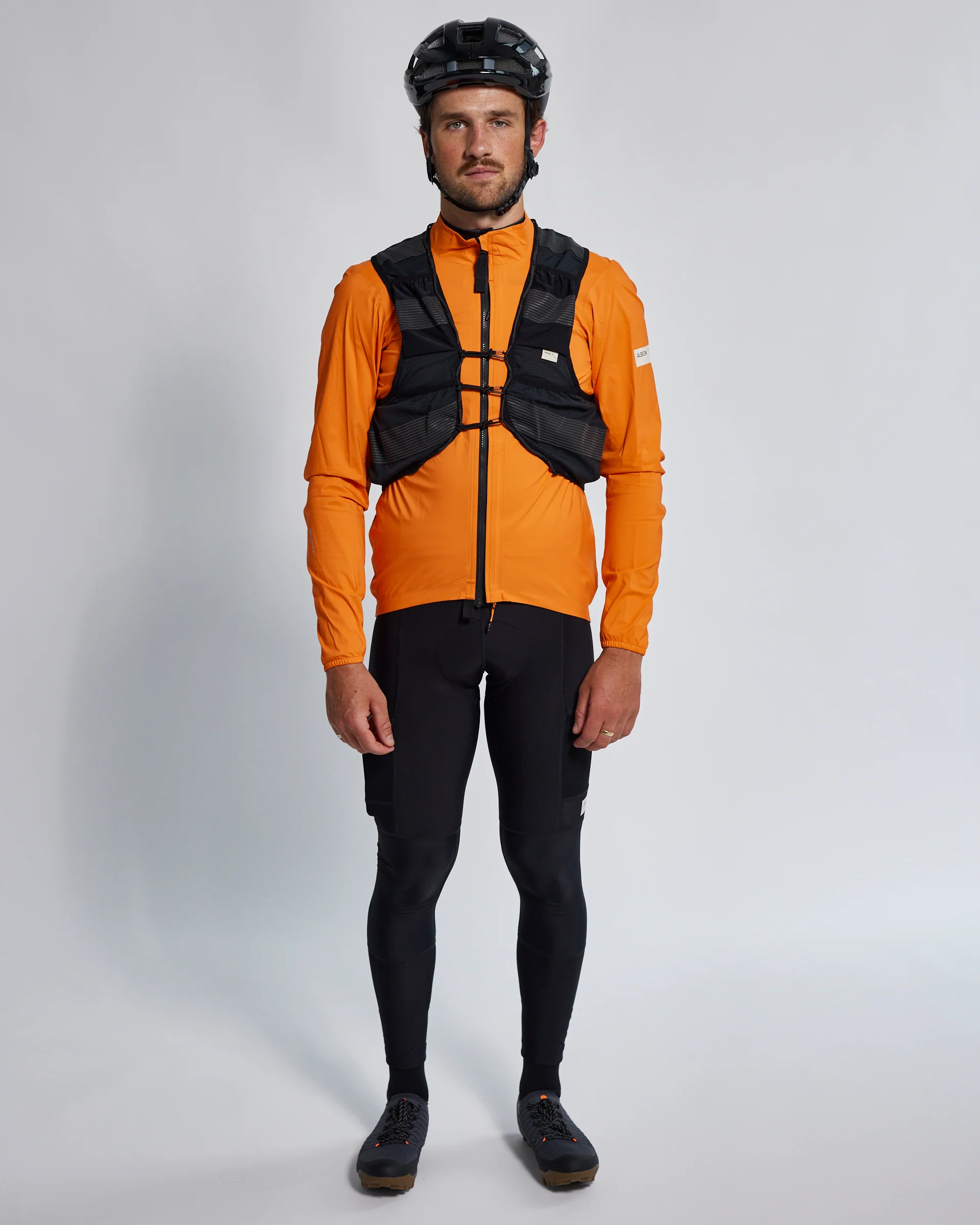 Albion All Road Visibility Cargo Vest Black/Reflective - Image 3
