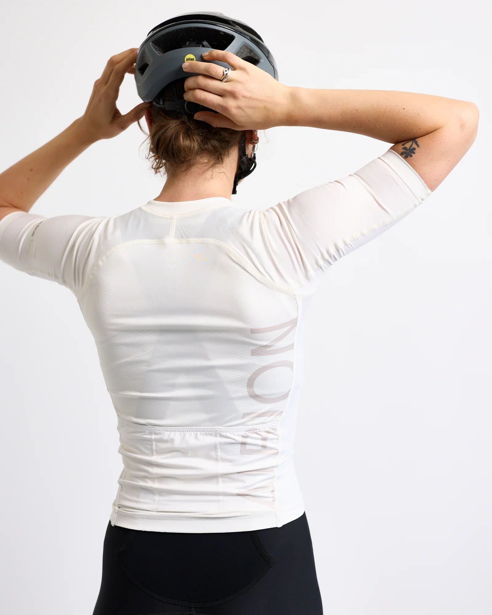 Albion All Road Women's Lightweight Jersey Stone White - Image 2