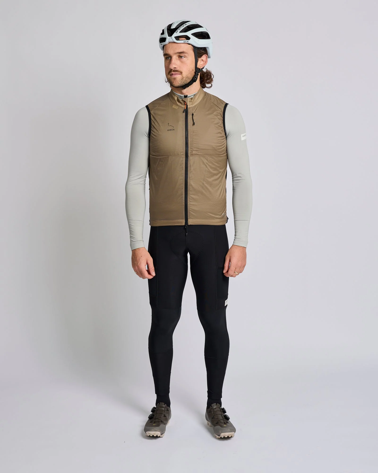 Albion Men's Wind Gilet Dark Sand - Image 3