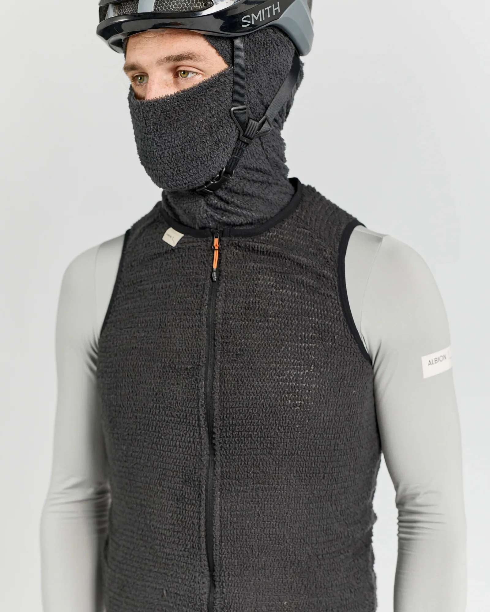 Albion Primaloft Active Evolve Gaiter Graphite - Image 4