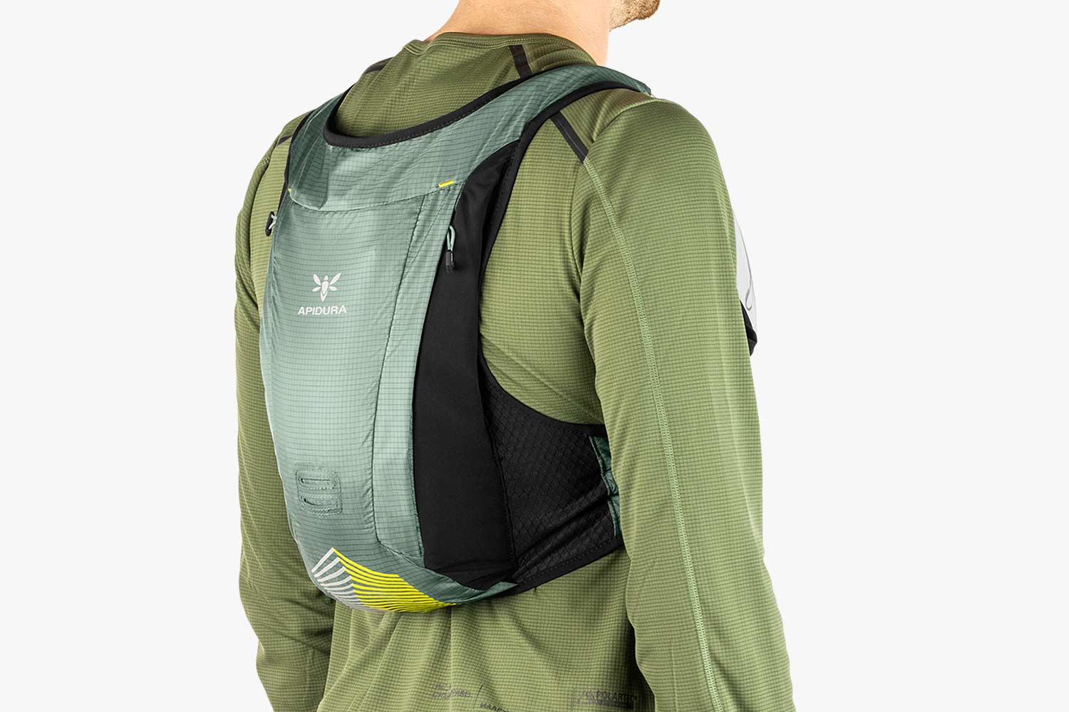 Apidura Racing Hydration Vest - Image 6