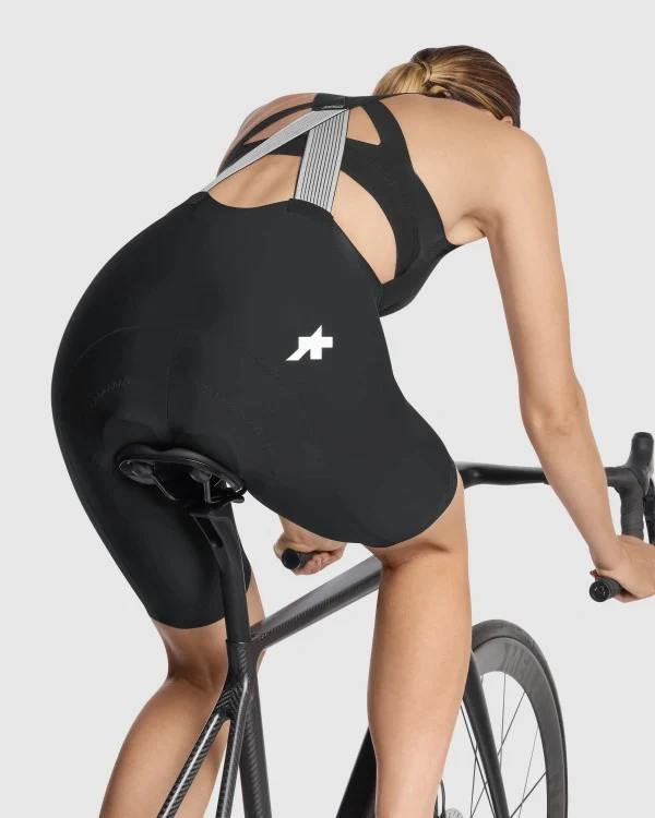 ASSOS DYORA R S11 Women's Bib Shorts Black Series - Image 7