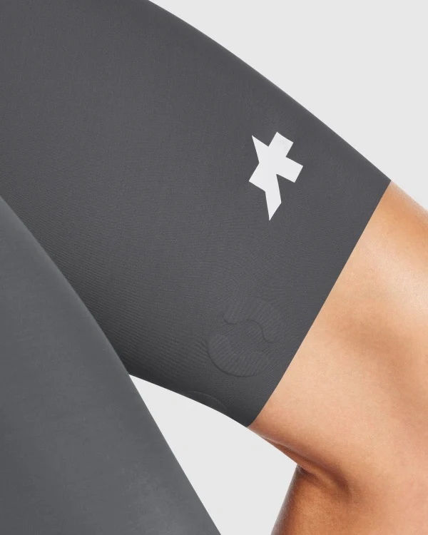 ASSOS EQUIPE R S11 Men's Bib Shorts Robust Grey - Image 8