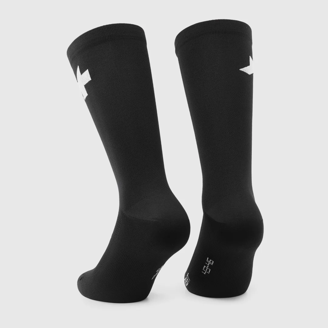 ASSOS R Socks S11 Black Series (Twin Pack) - Image 2
