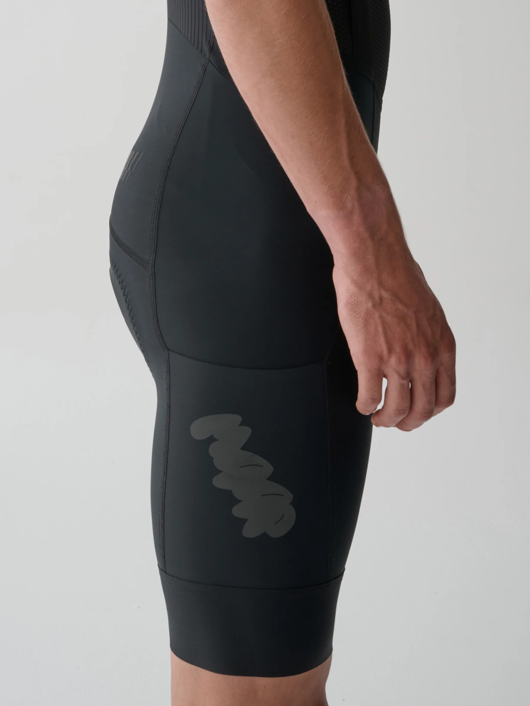 MAAP Aerate Team Evo Men's Cargo Bib Shorts Black - Image 7