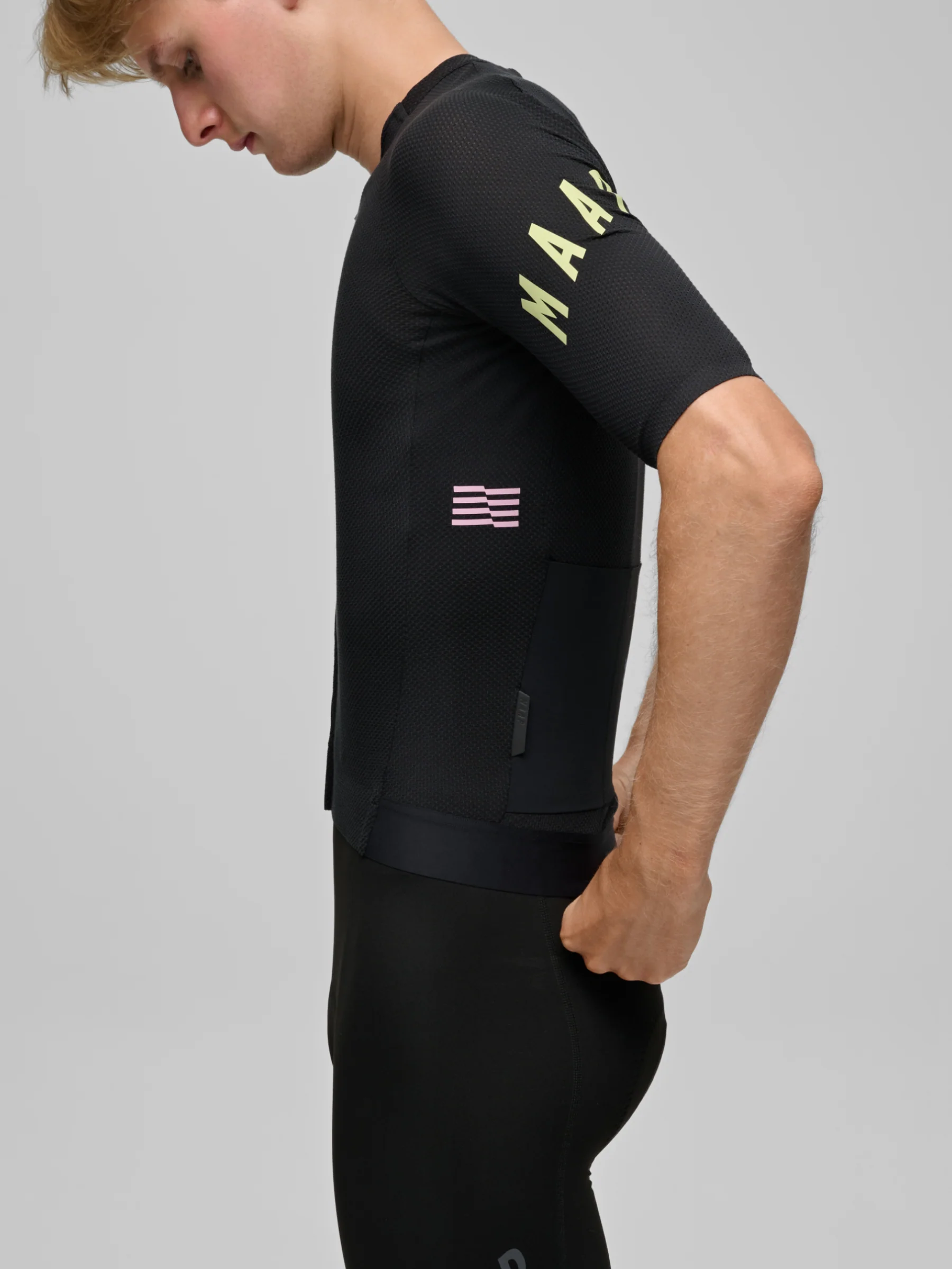 MAAP Apex Aeon Men's Jersey Black - Image 4