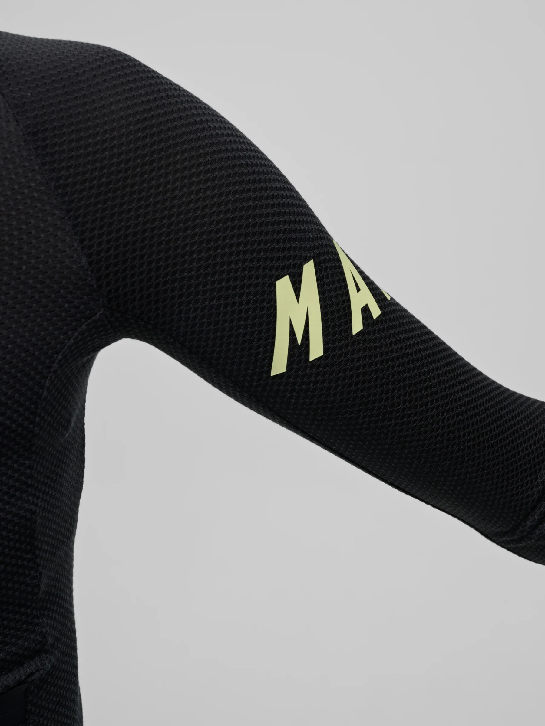 MAAP Apex Aeon Women's Longsleeve Jersey Black - Image 6