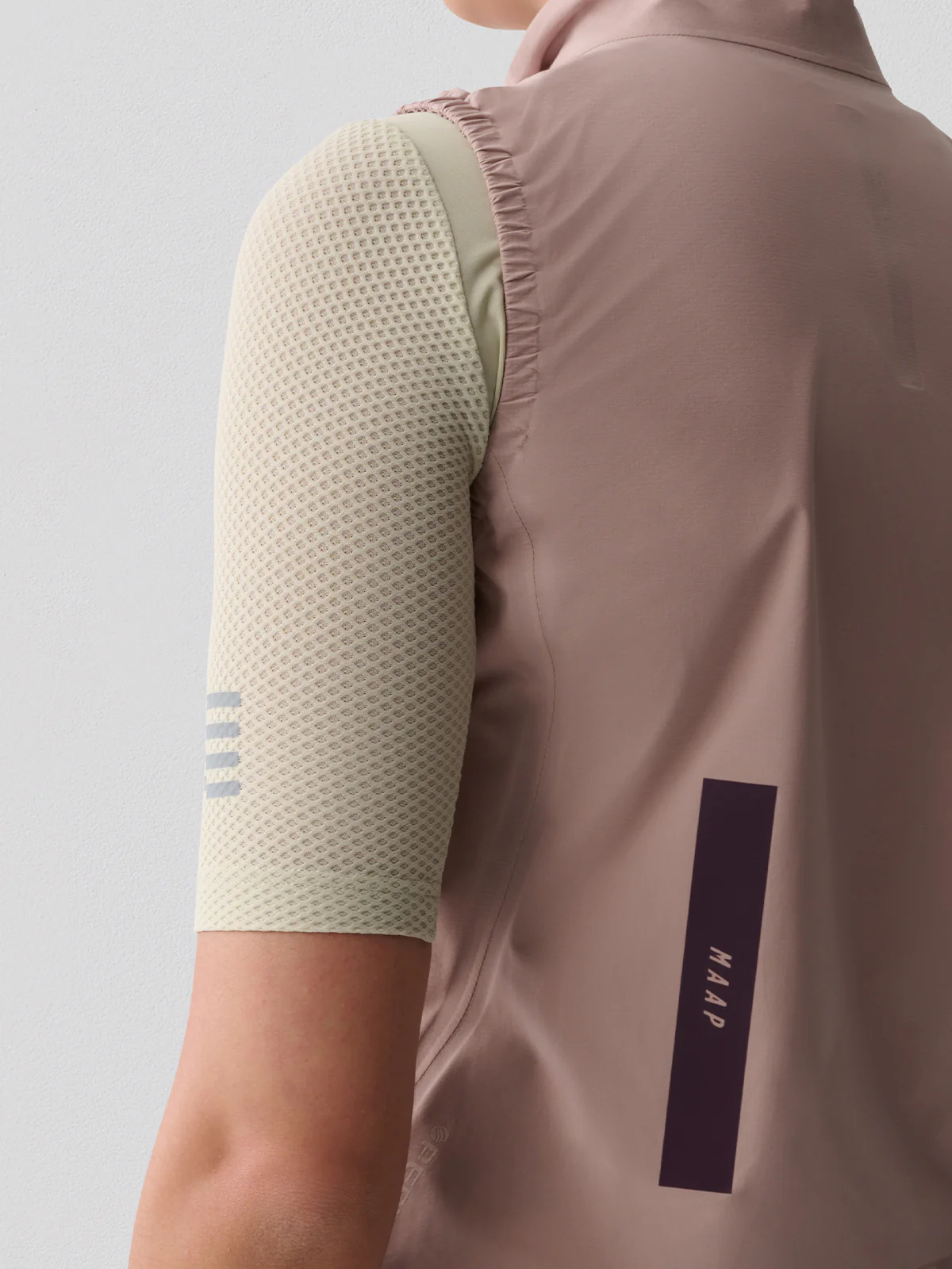 MAAP Atmos Women's Pertex Vest Clay - Image 6