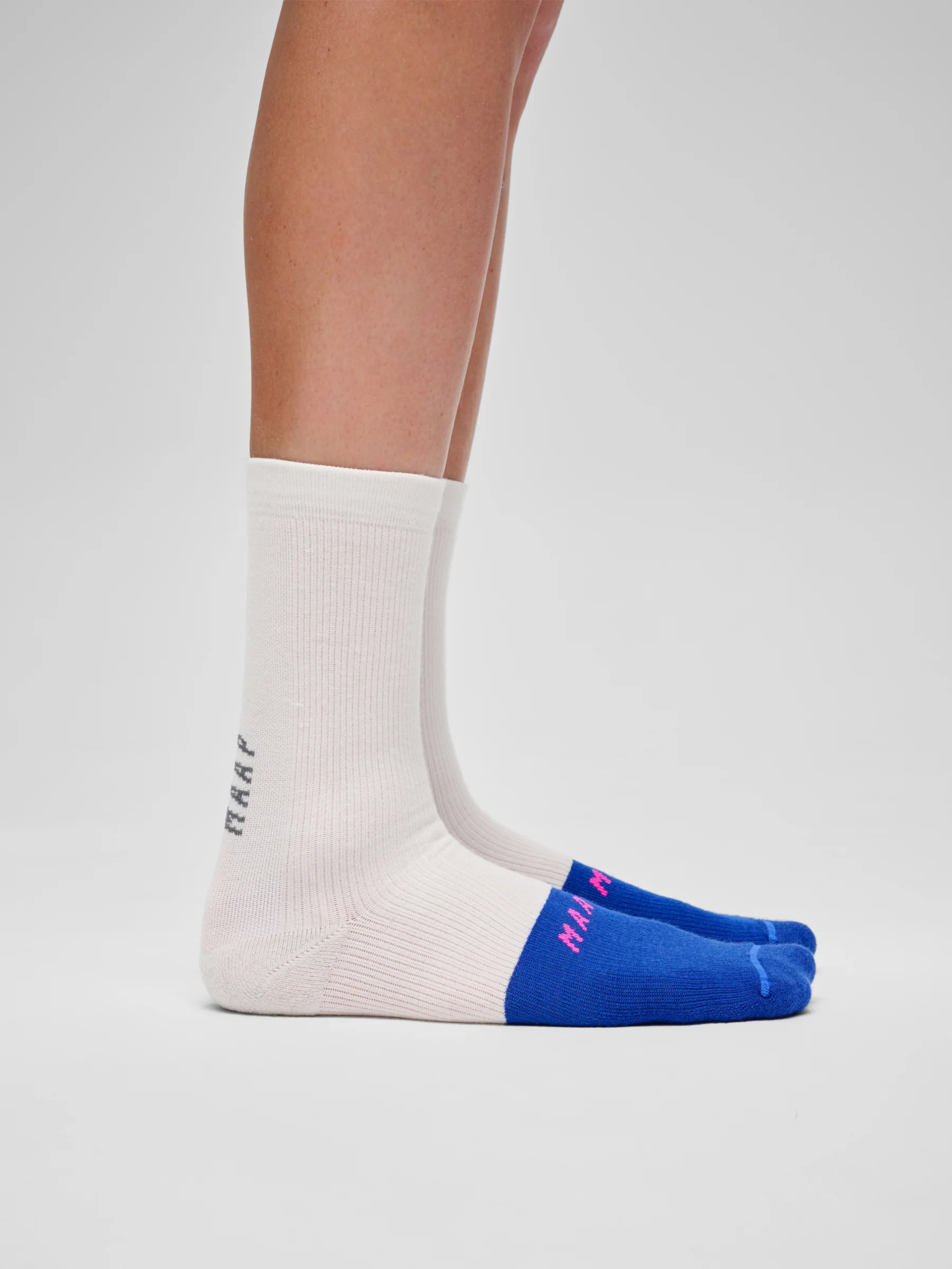 MAAP Division Merino Socks Fog/RGB Blue - Image 2