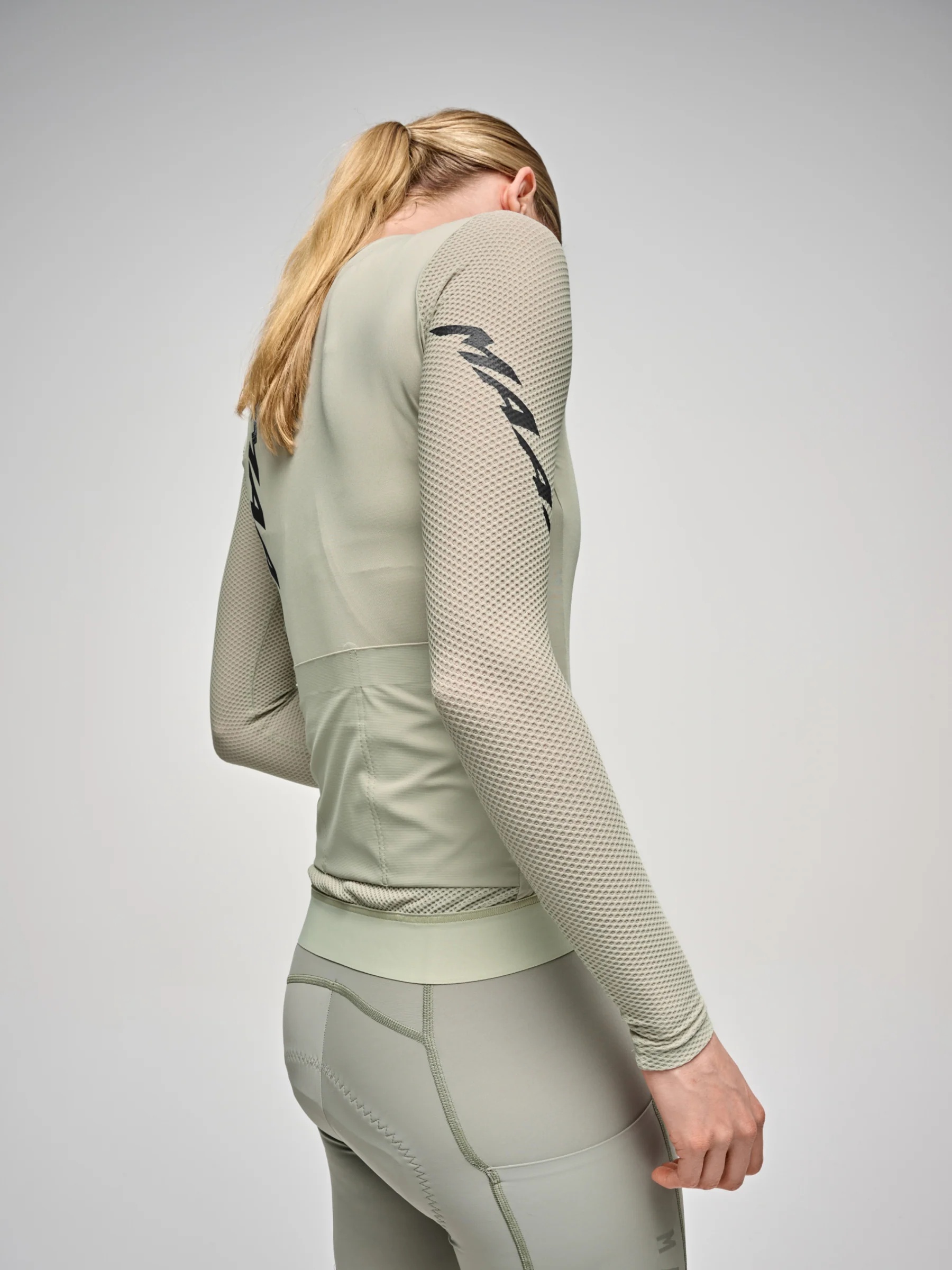 MAAP Emerge Women's Longsleeve Jersey Quicksand - Image 5
