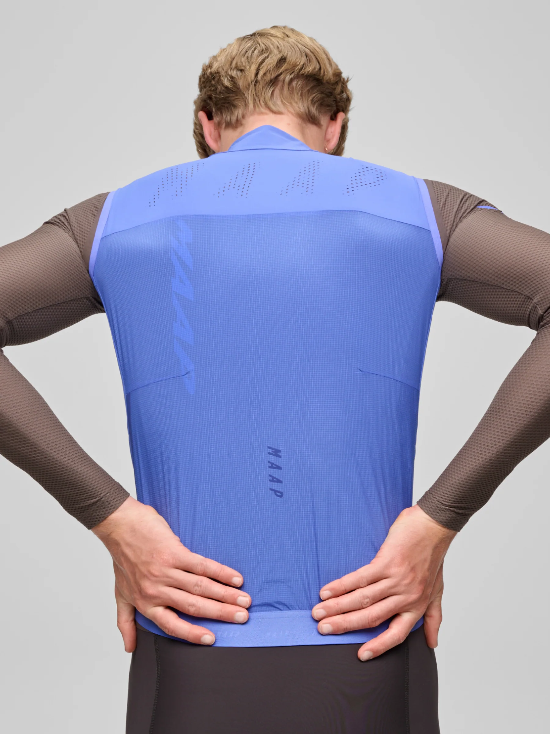 MAAP Men's Flow Vest Amparo Blue - Image 6