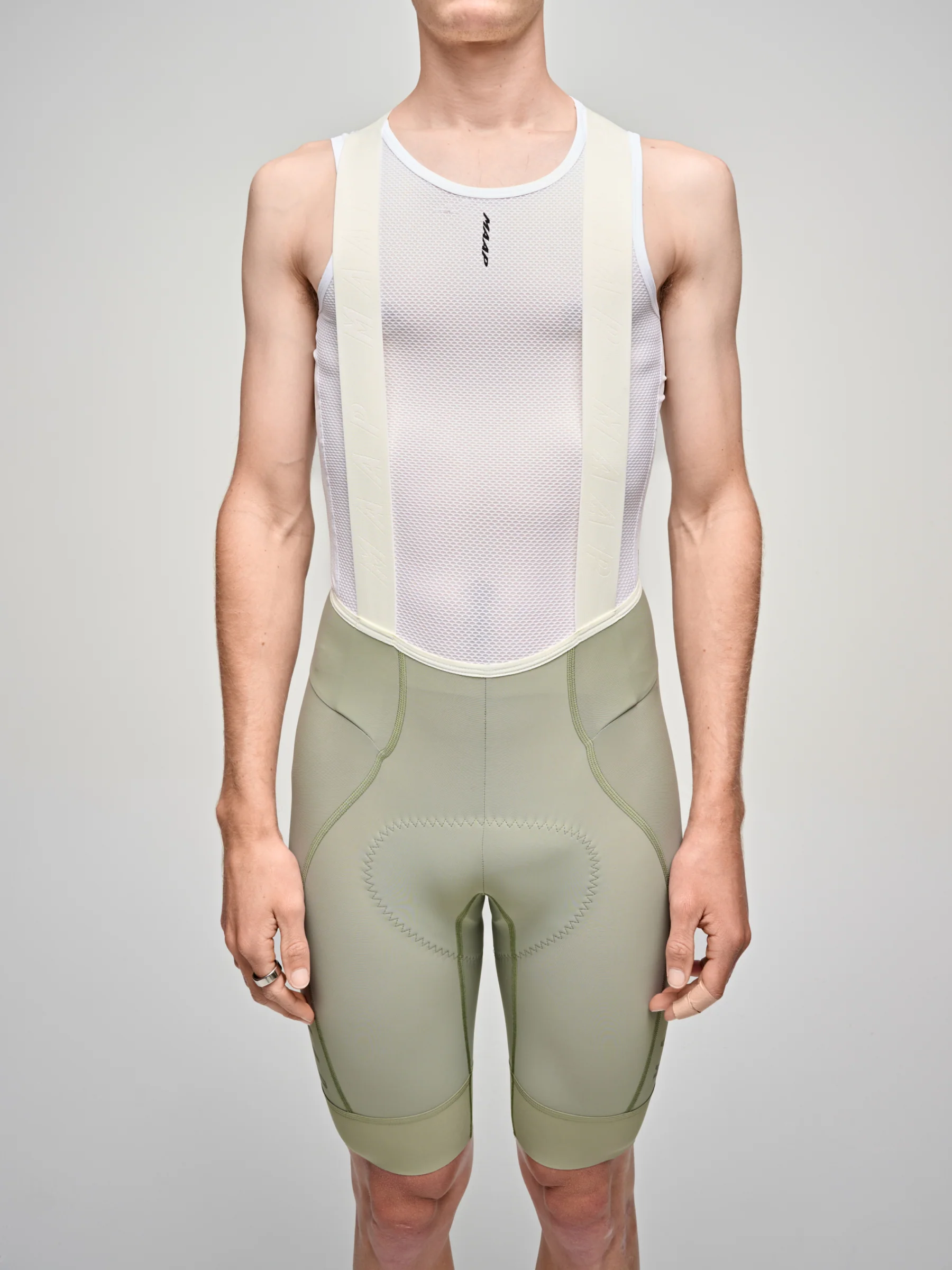 MAAP Men's Team Evo Cargo Bib Shorts Scrubland - Image 3