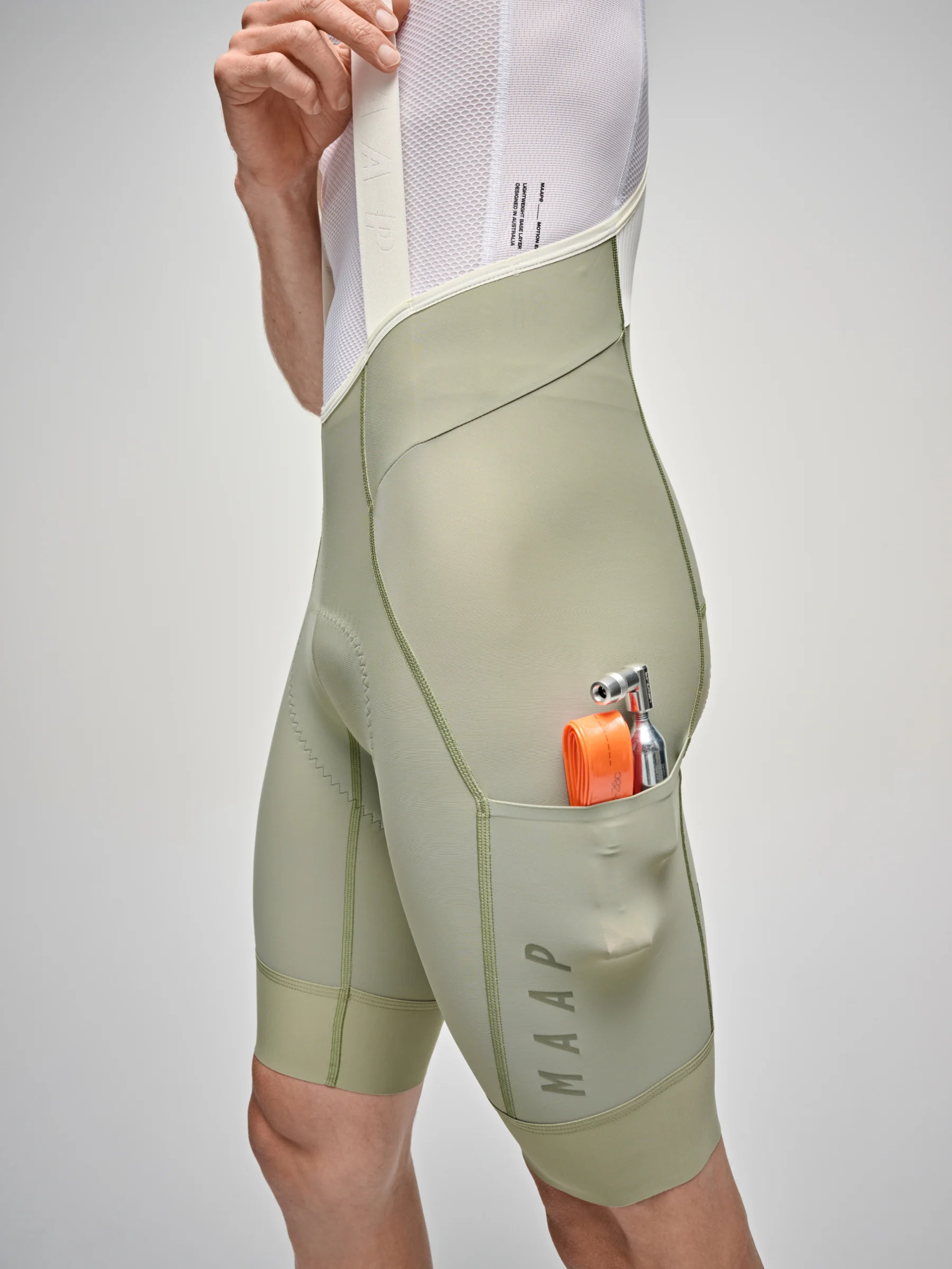 MAAP Men's Team Evo Cargo Bib Shorts Scrubland - Image 5
