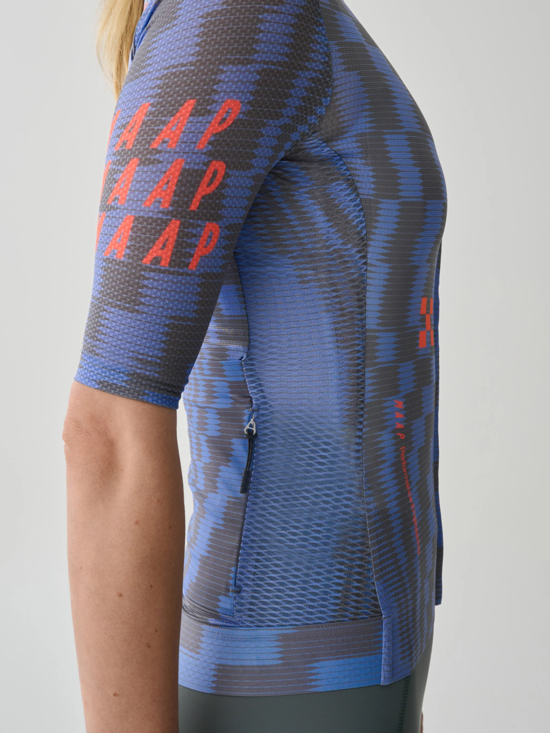 MAAP Privateer H.S Women's Pro Air Jersey 3.0 Blue - Image 7