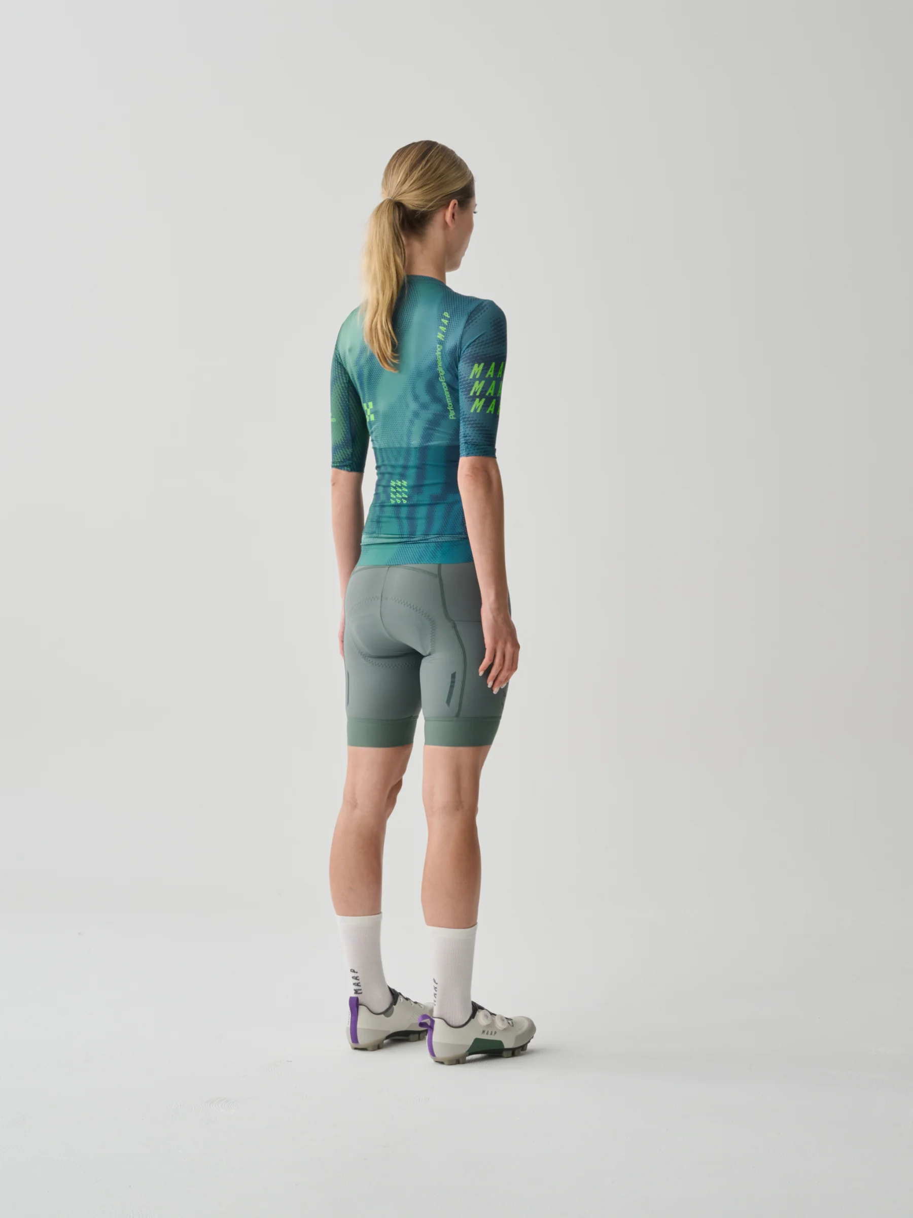 MAAP Privateer R.F Women's Pro Air Jersey 3.0 Green - Image 4