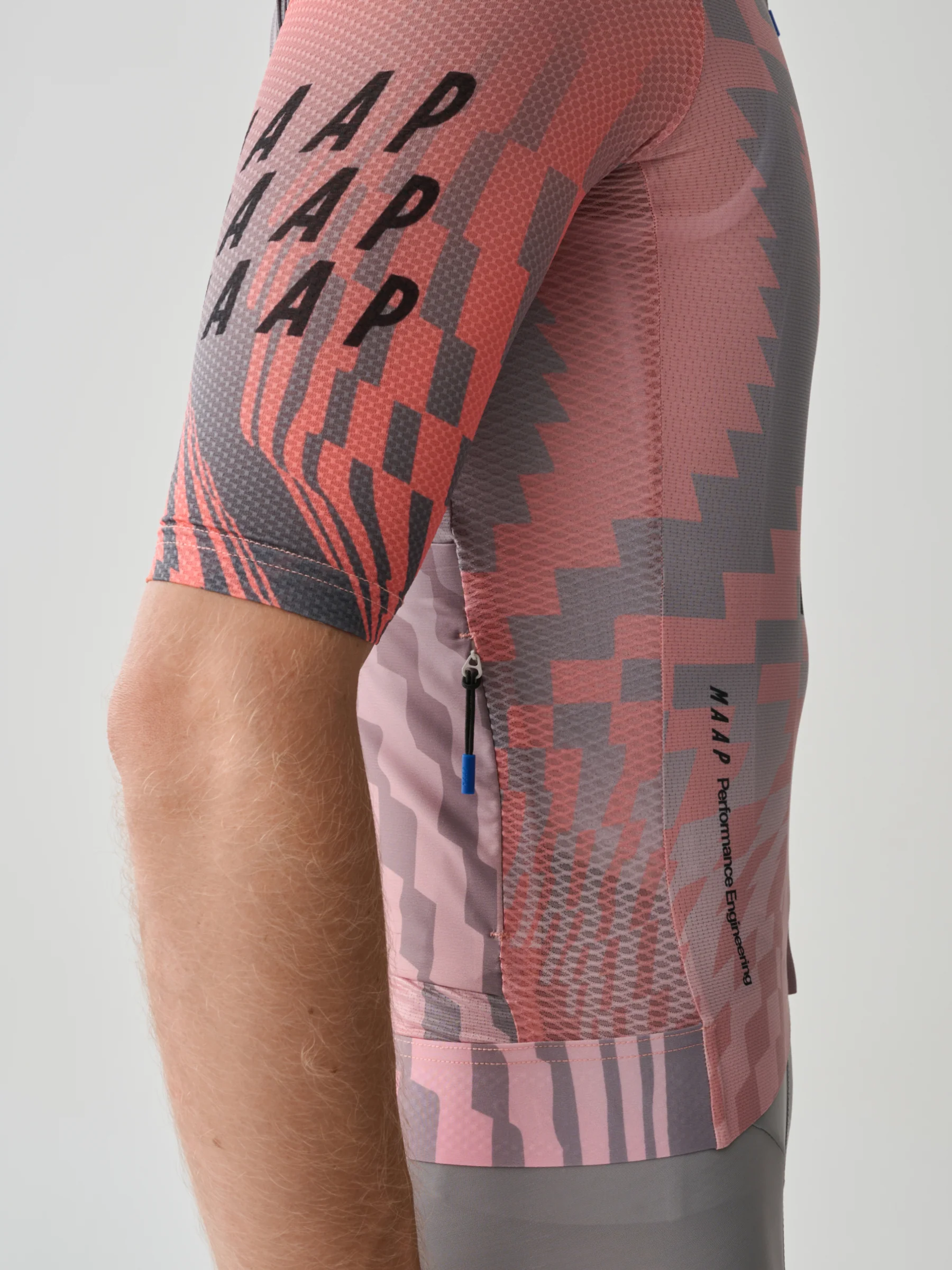 MAAP Privateer T.R Men's Pro Air Jersey 3.0 Tangerine - Image 7