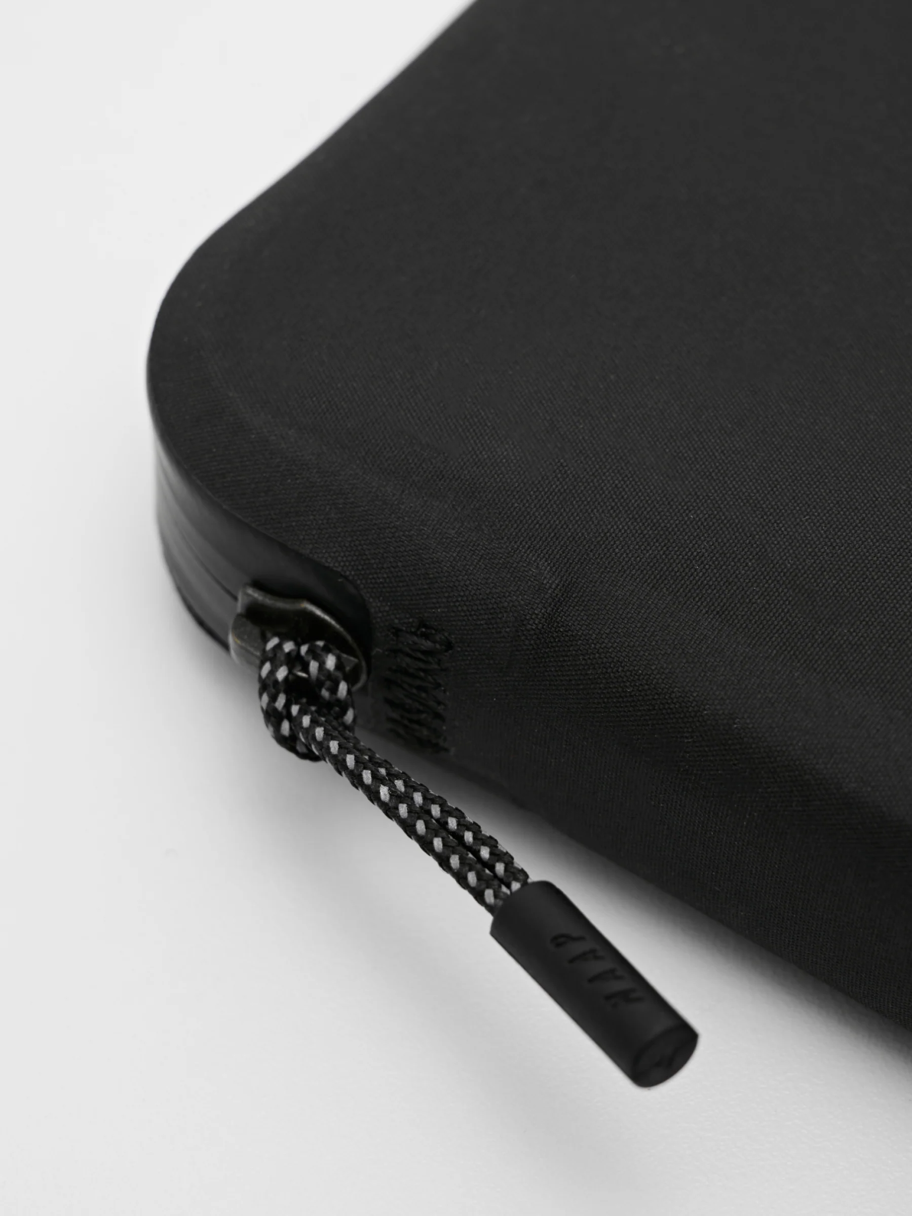 MAAP Shield Waterproof Phone Wallet Small Black - Image 5
