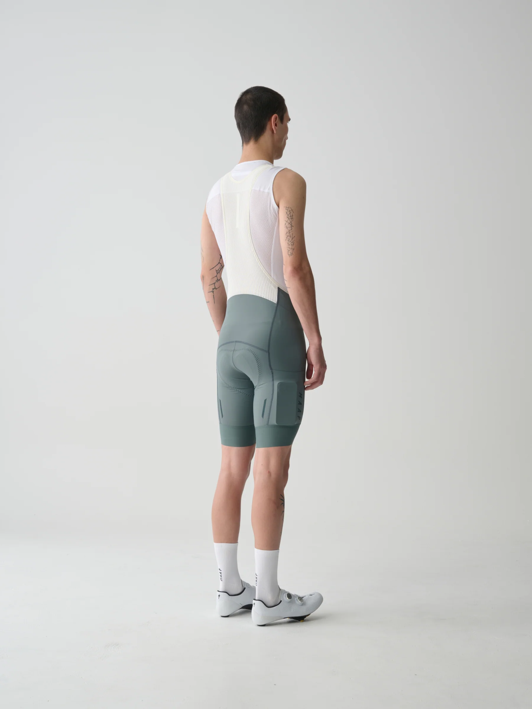MAAP Team Evo Men's Cargo Bib Shorts Balsam Green - Image 3