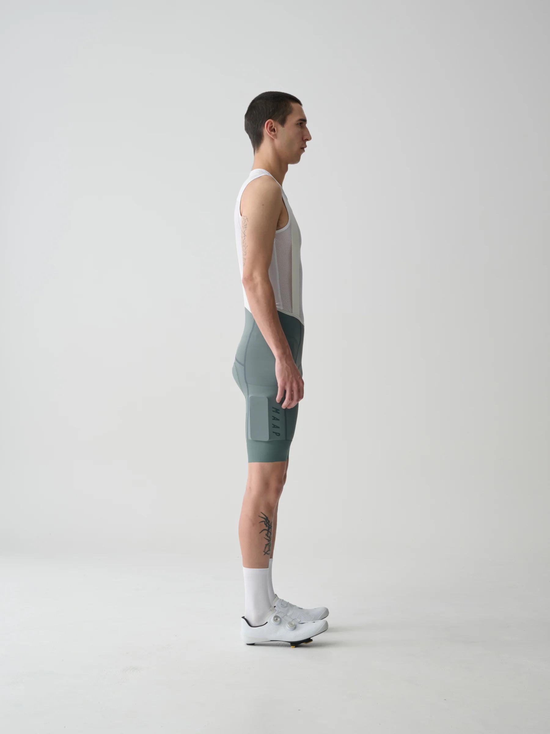 MAAP Team Evo Men's Cargo Bib Shorts Balsam Green - Image 4