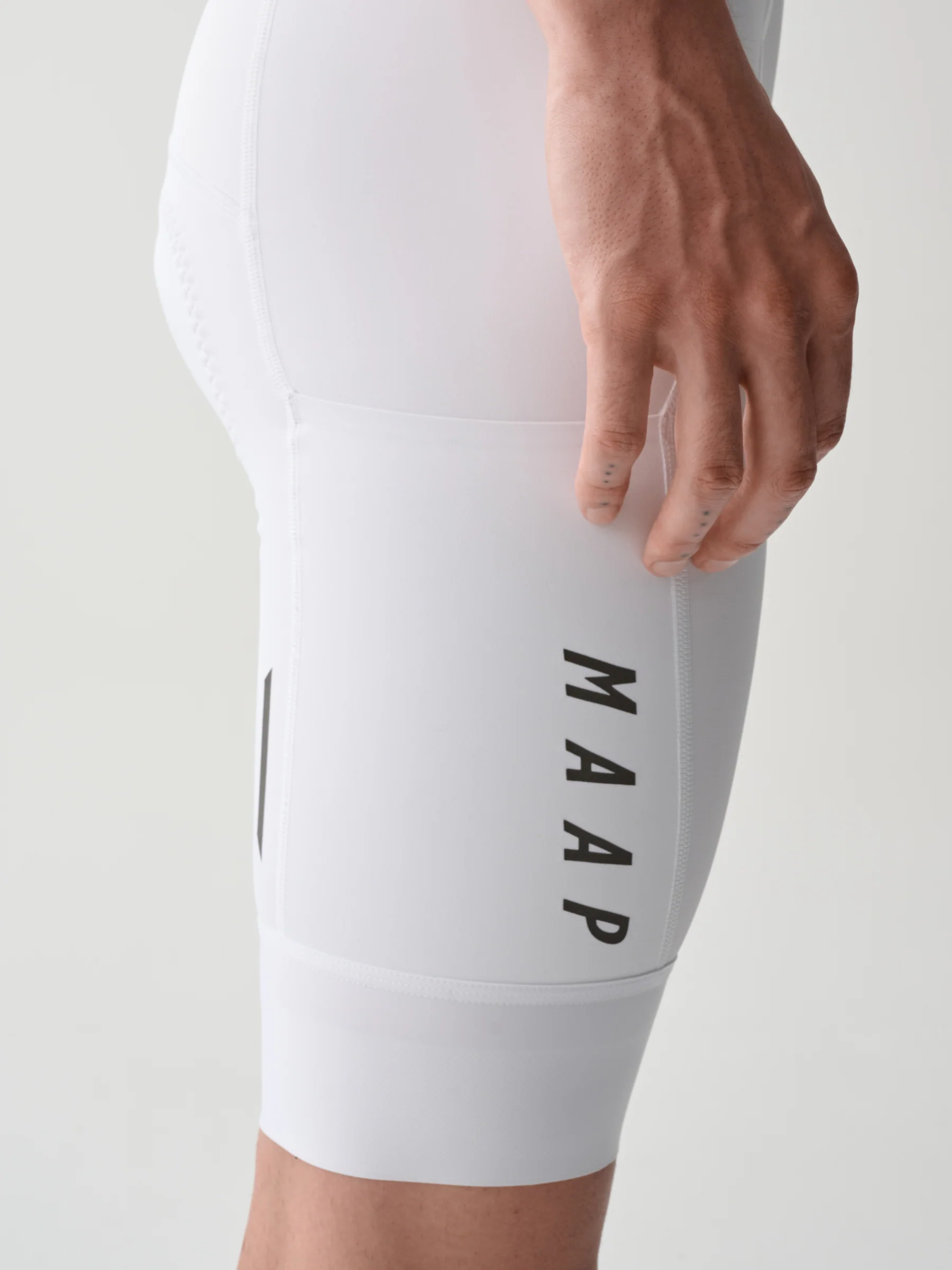 MAAP Team Evo Men's Cargo Bib Shorts White - Image 5