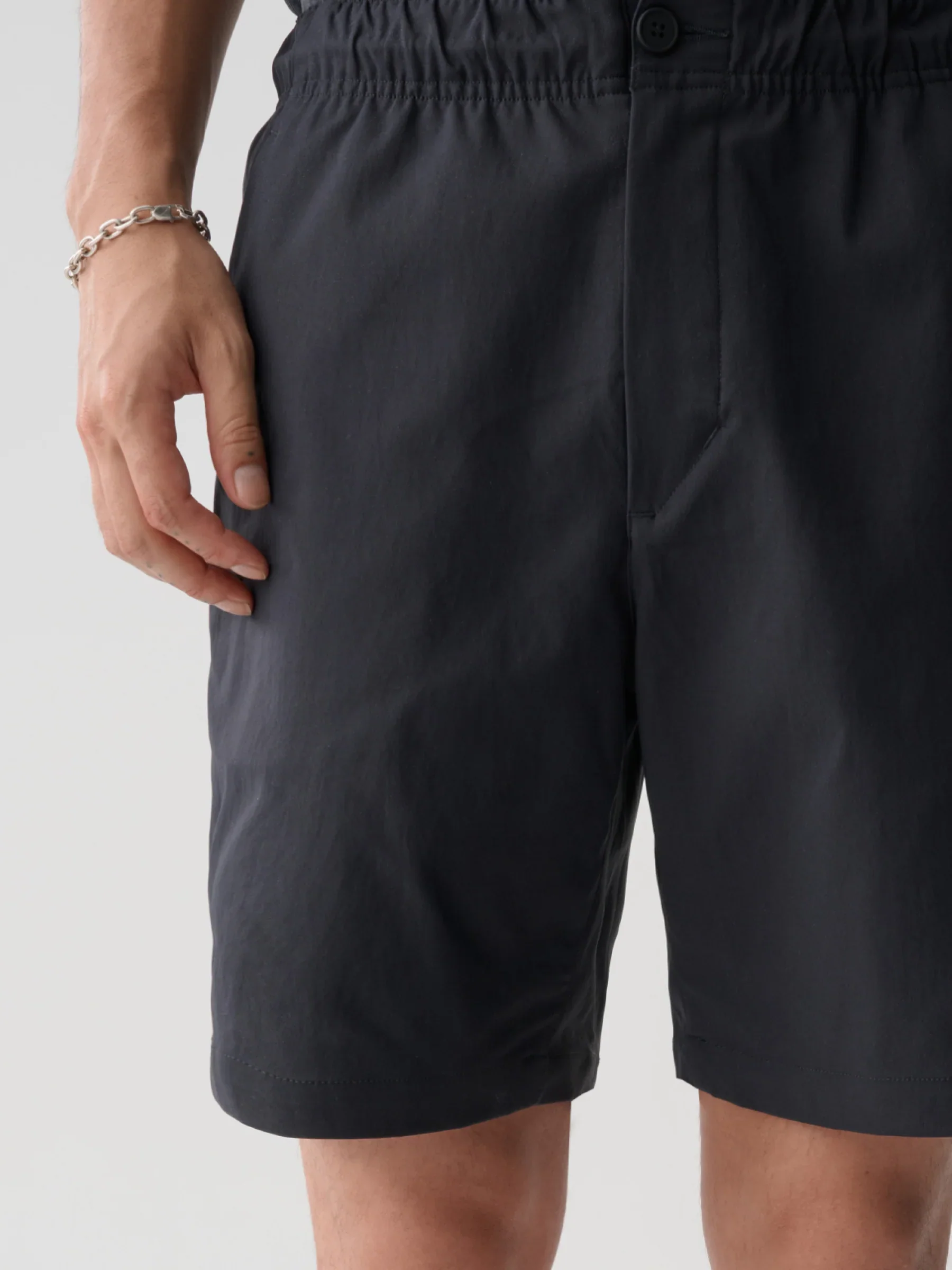 MAAP Transit Tech Shorts Granite - Image 3
