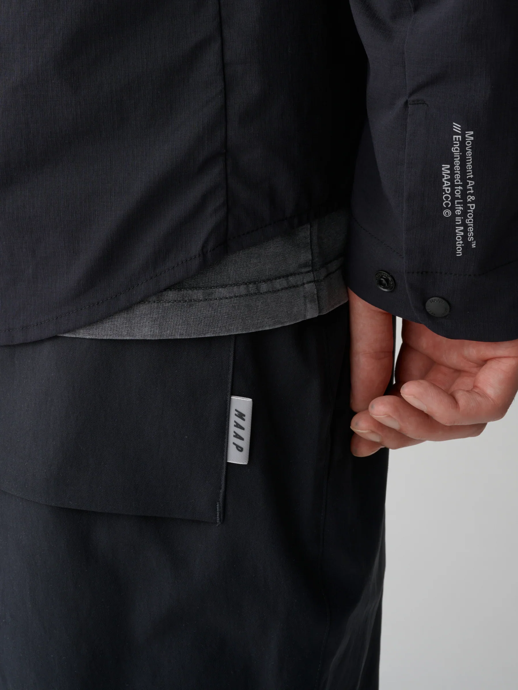 MAAP Transit Tech Shorts Granite - Image 7