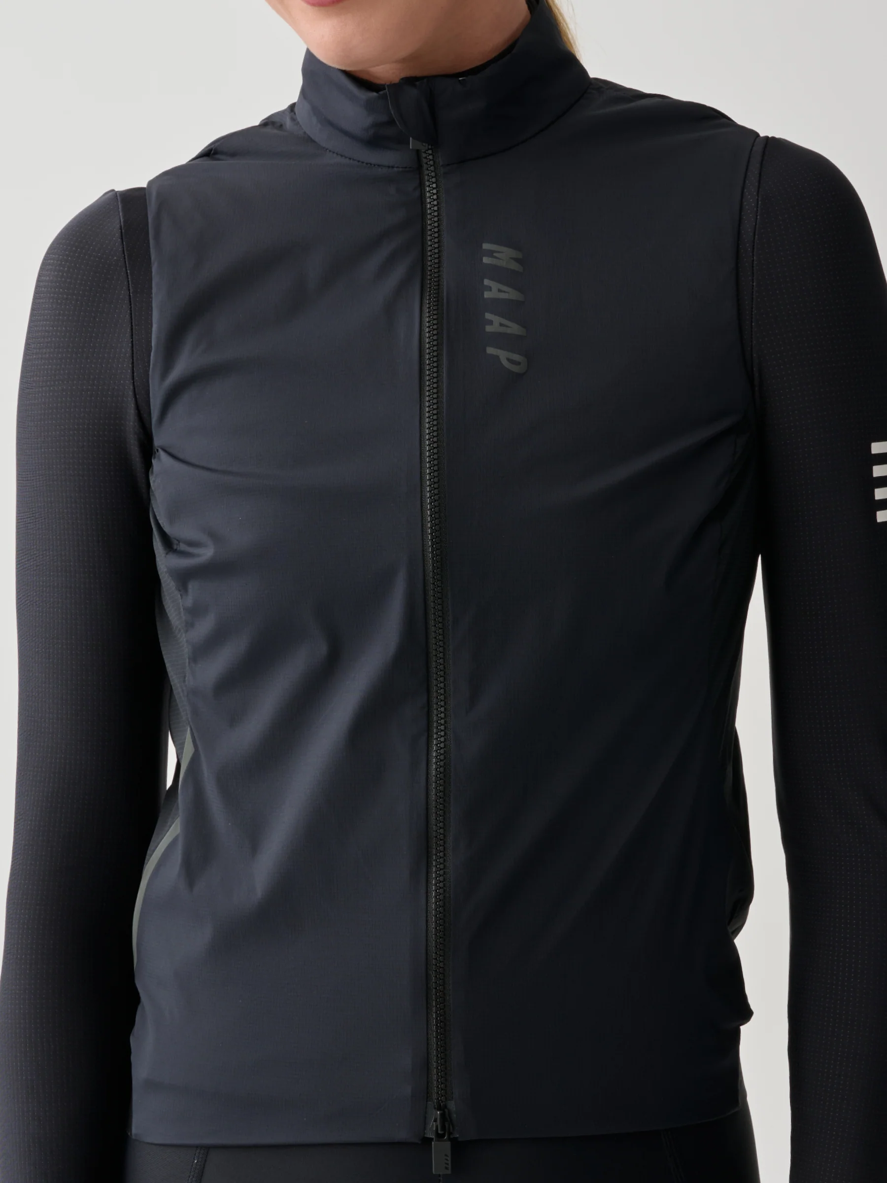 MAAP Women's Flow Insulated Vest Jet Black - Image 3