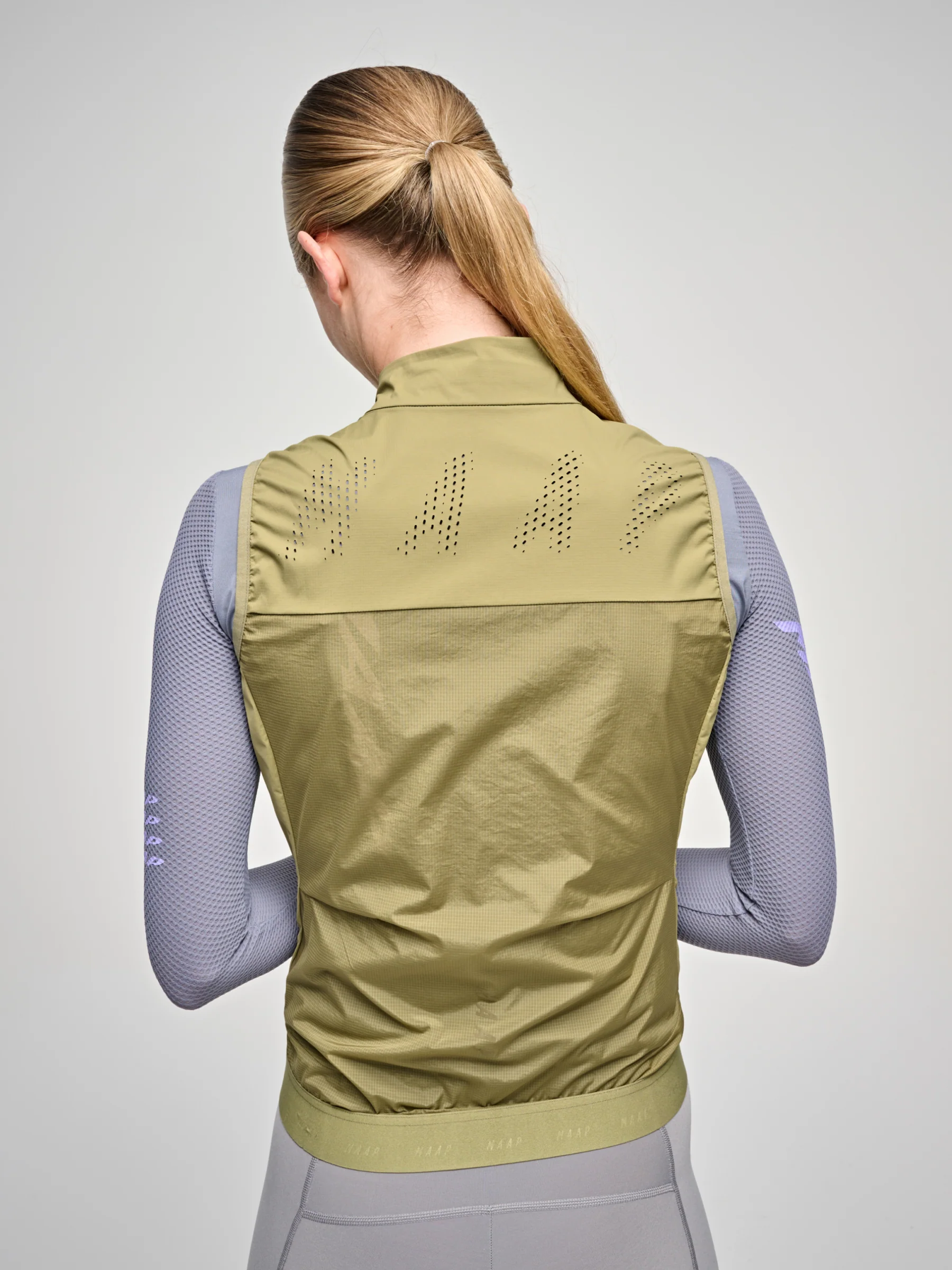 MAAP Women's Flow Vest Dark Ore - Image 3