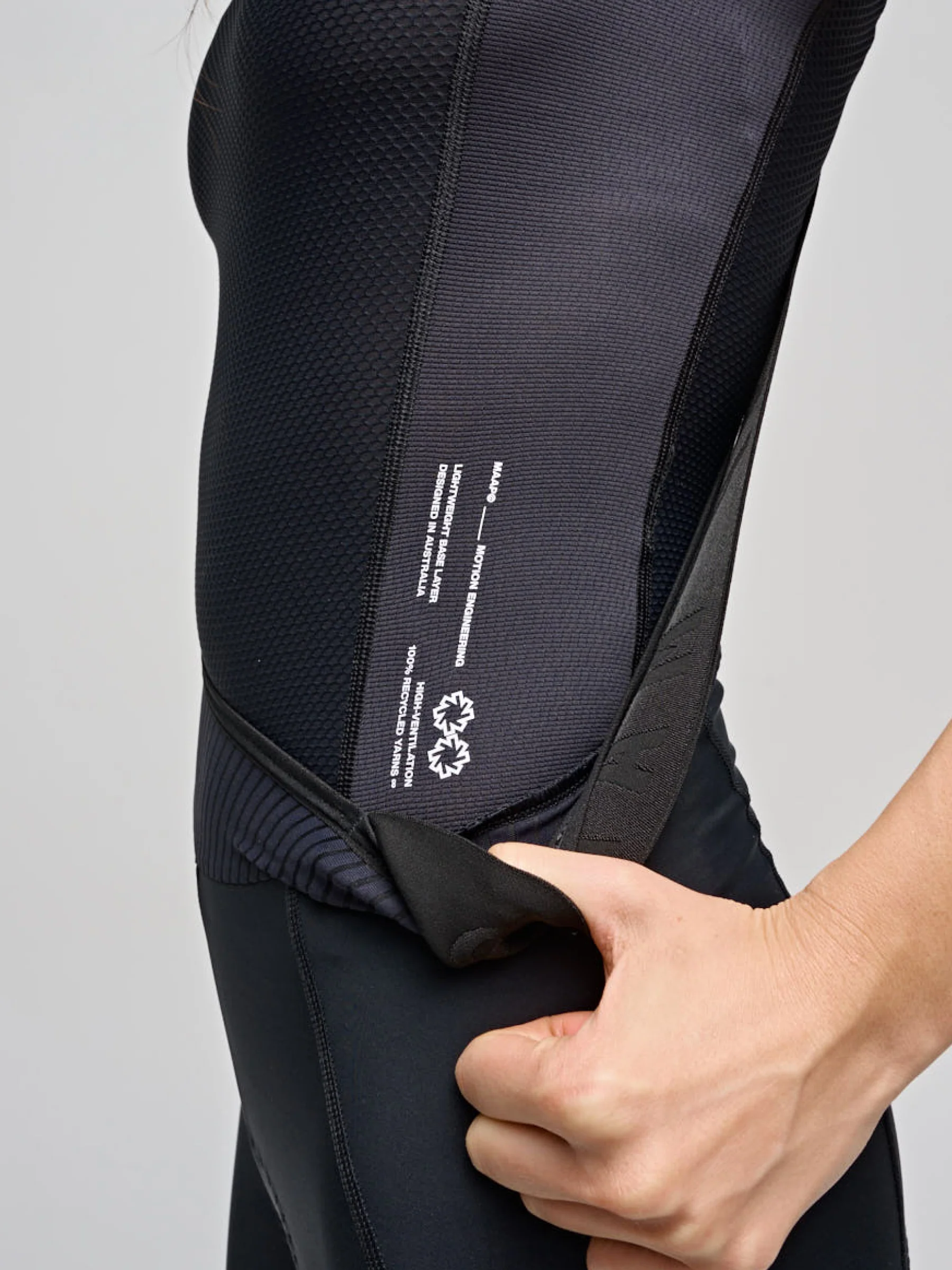 MAAP Women's Team Mid Weight Base Layer Black - Image 5