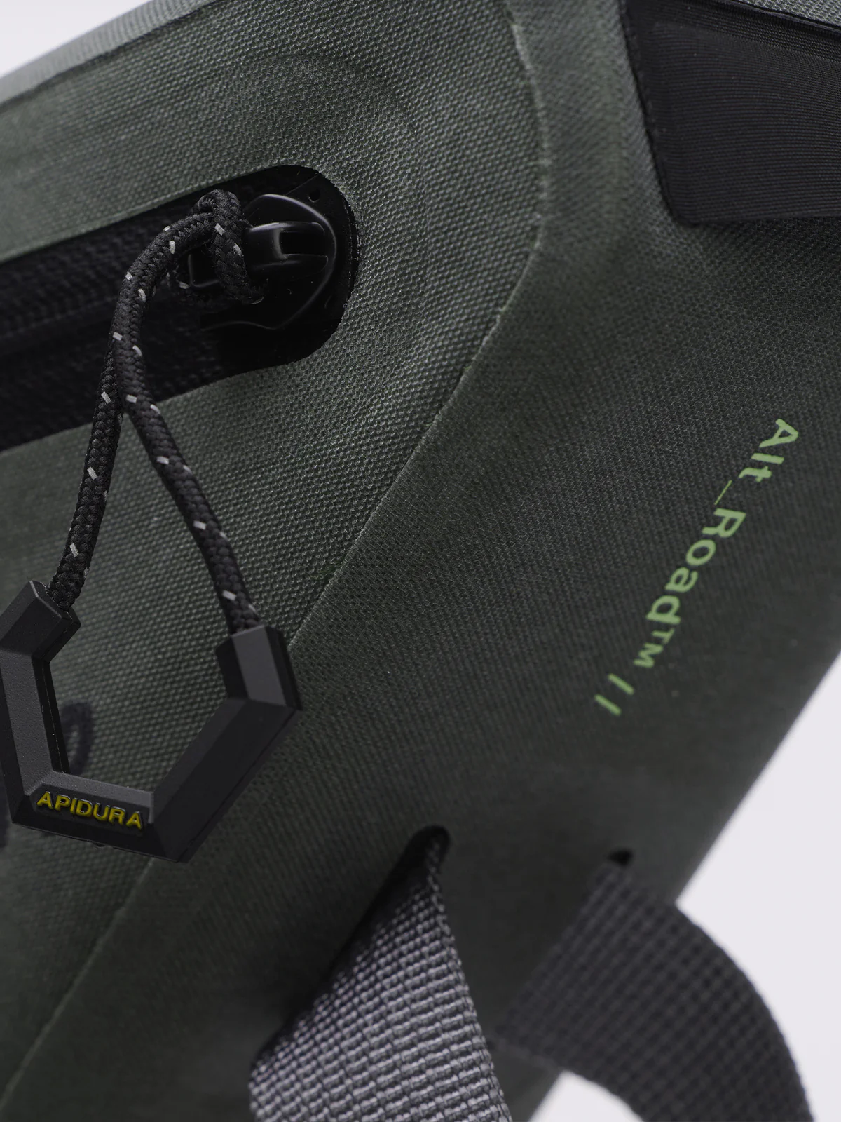 MAAP x Apidura Frame Pack 1L - Image 4