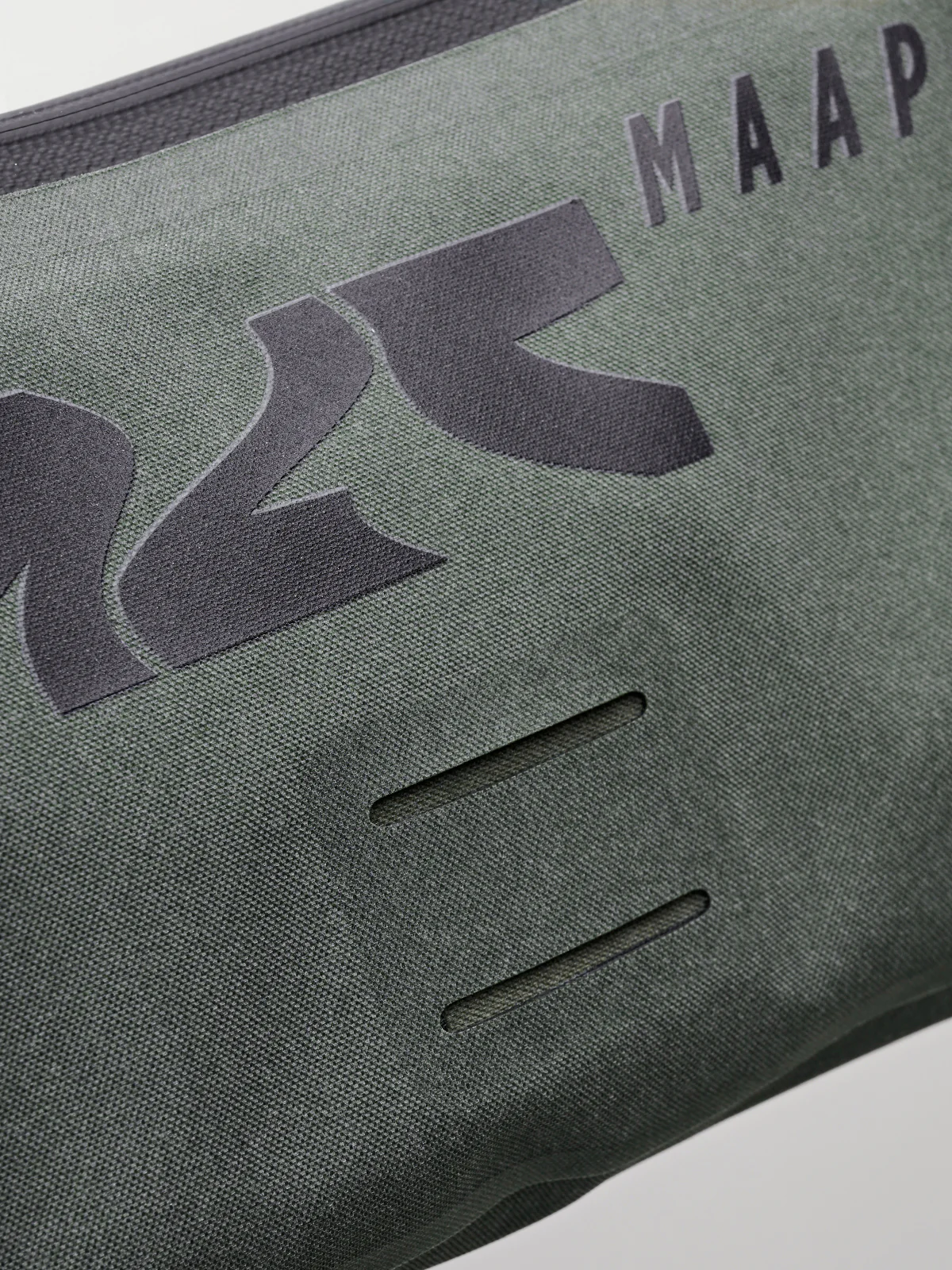 MAAP x Apidura Handlebar Pack - Image 6