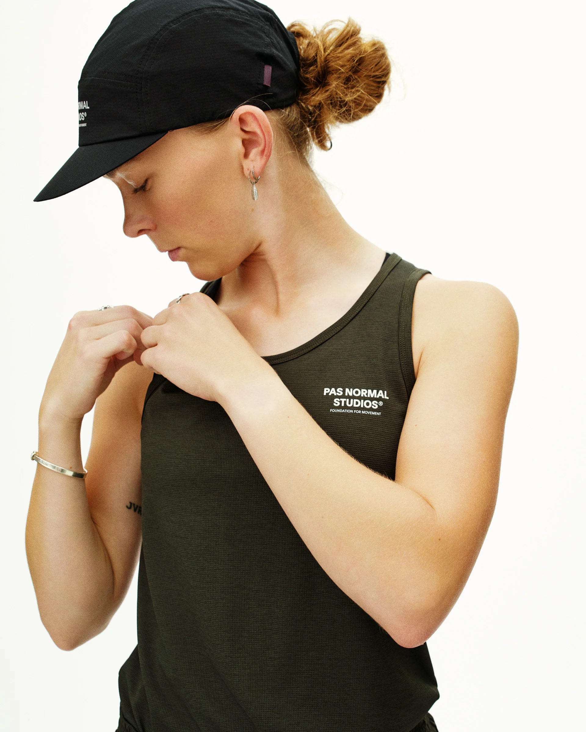 PNS Balance Women's Singlet Dark Olive - Image 6