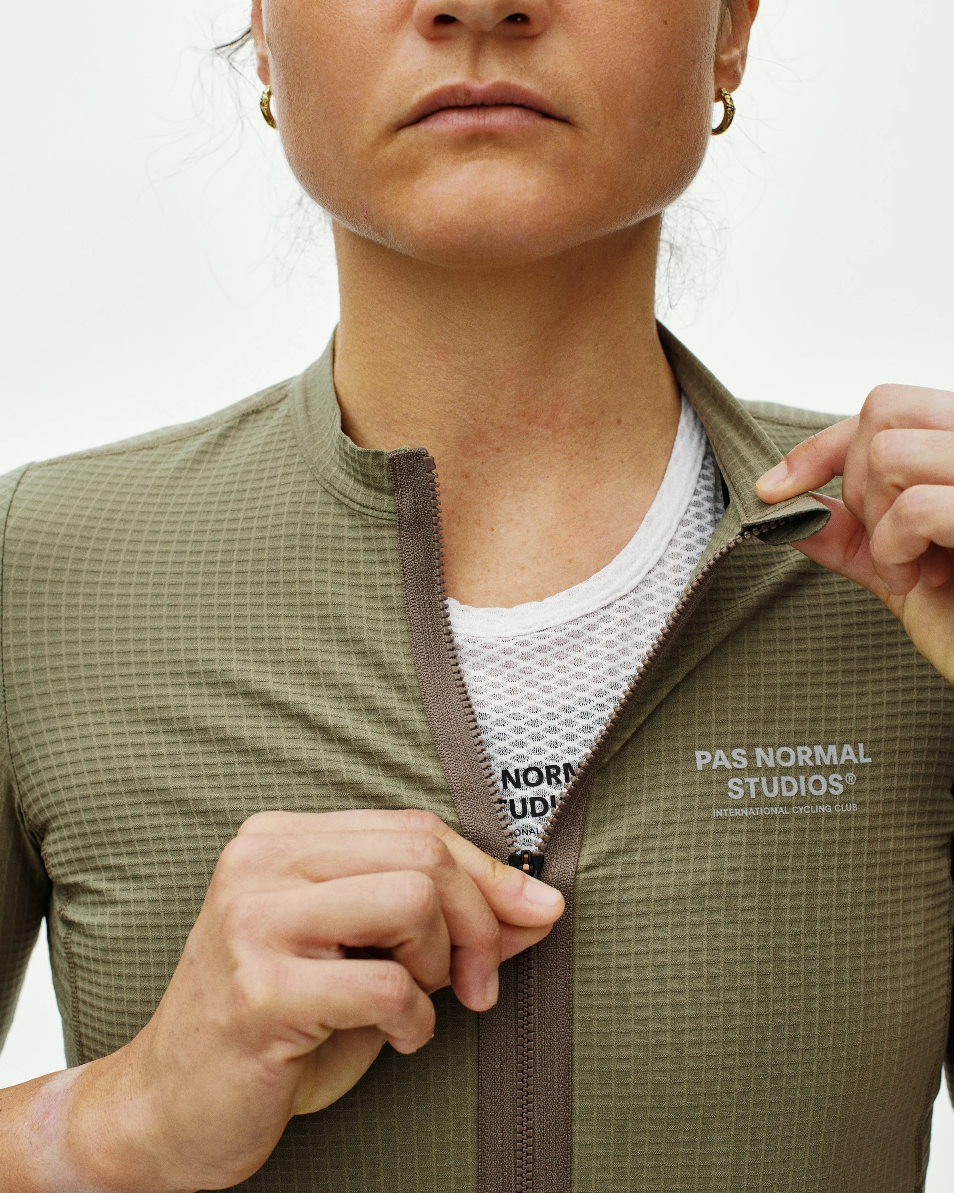 PNS Escapism Women's Jersey Light Olive - Image 5