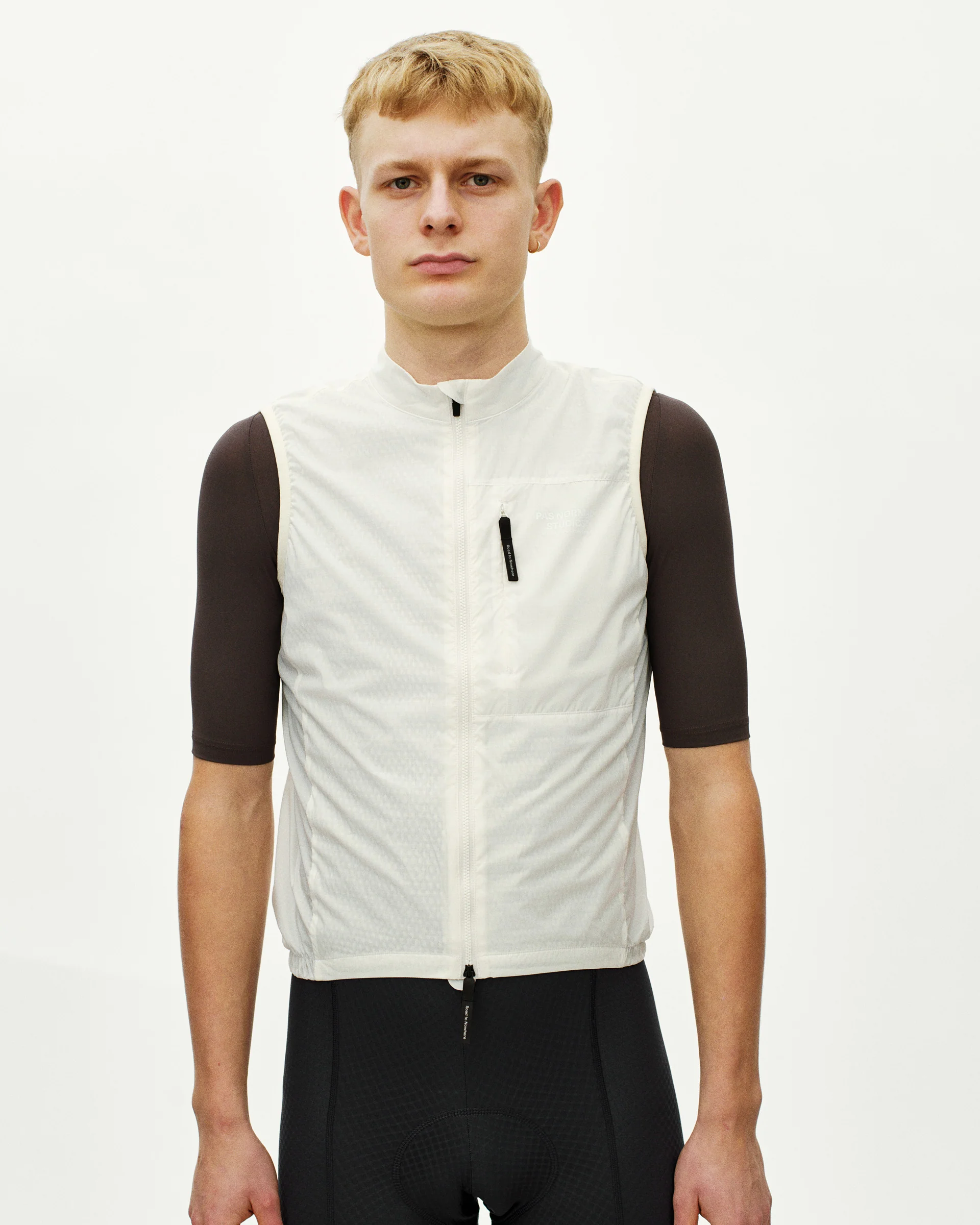 PNS Essential Men's Insulated Gilet Off White - Image 2