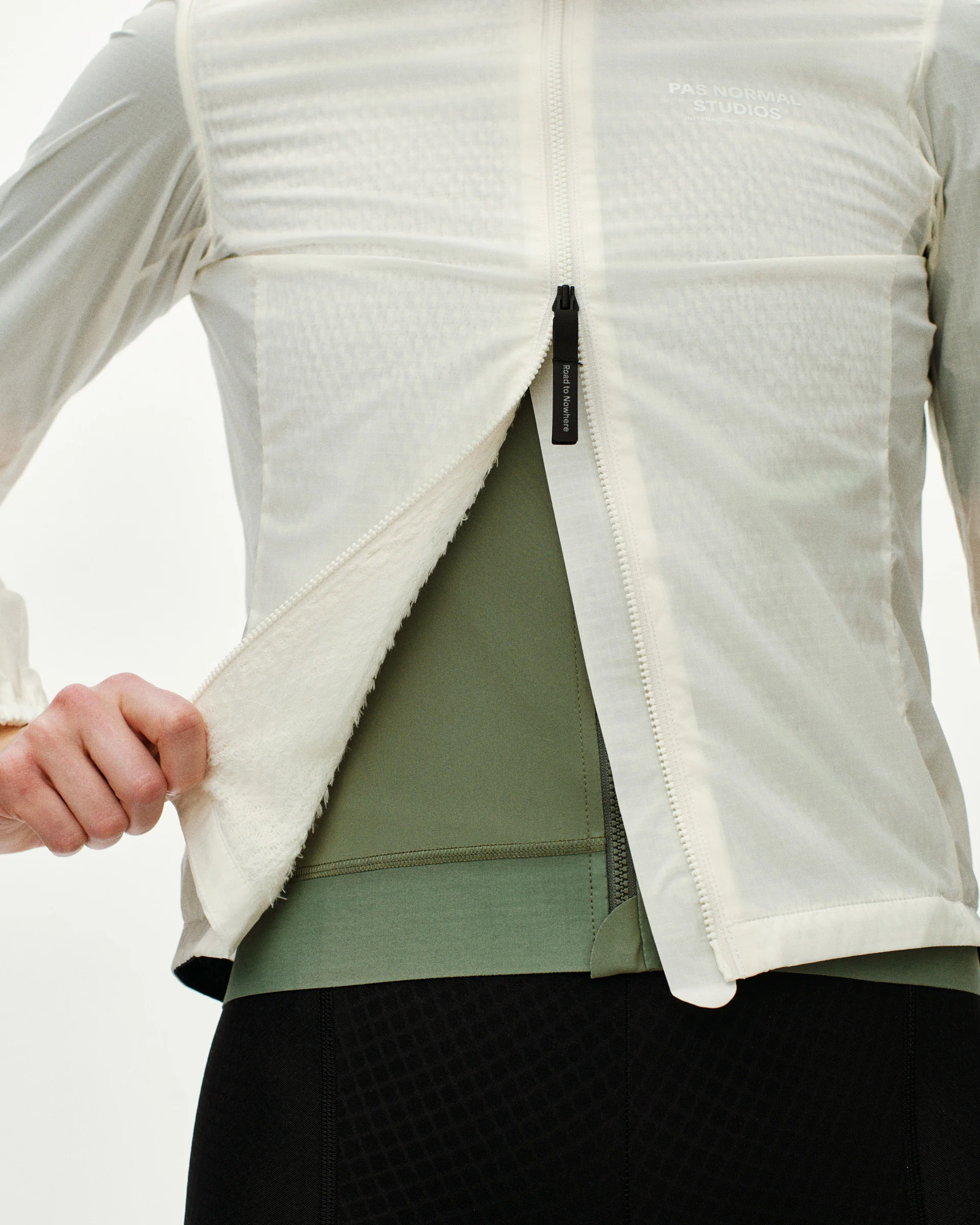 PNS Essential Women's Insulated Jacket Off White - Image 8