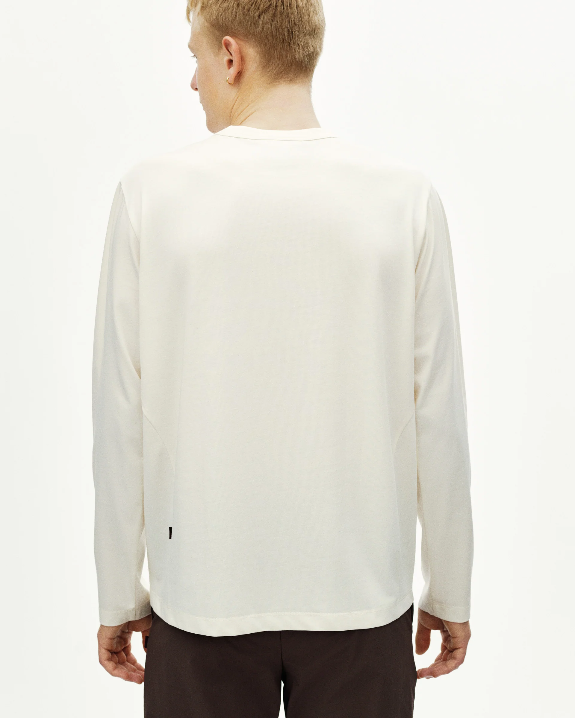 PNS Off-Race Cotton Tech Graphic Long Sleeve T-Shirt Off-White - Image 4