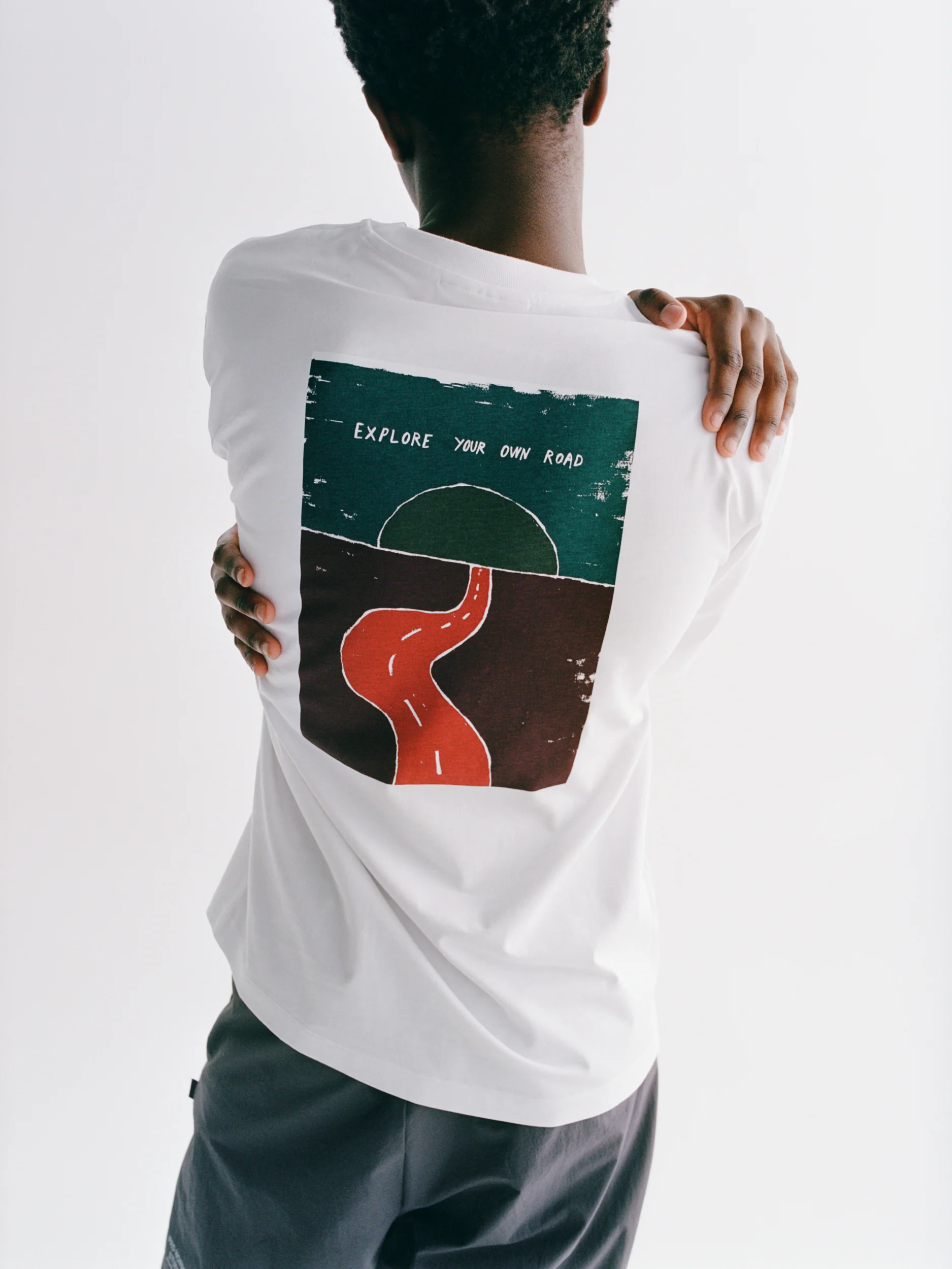PNS Off-Race Graphic T-Shirt Maroon - Image 4