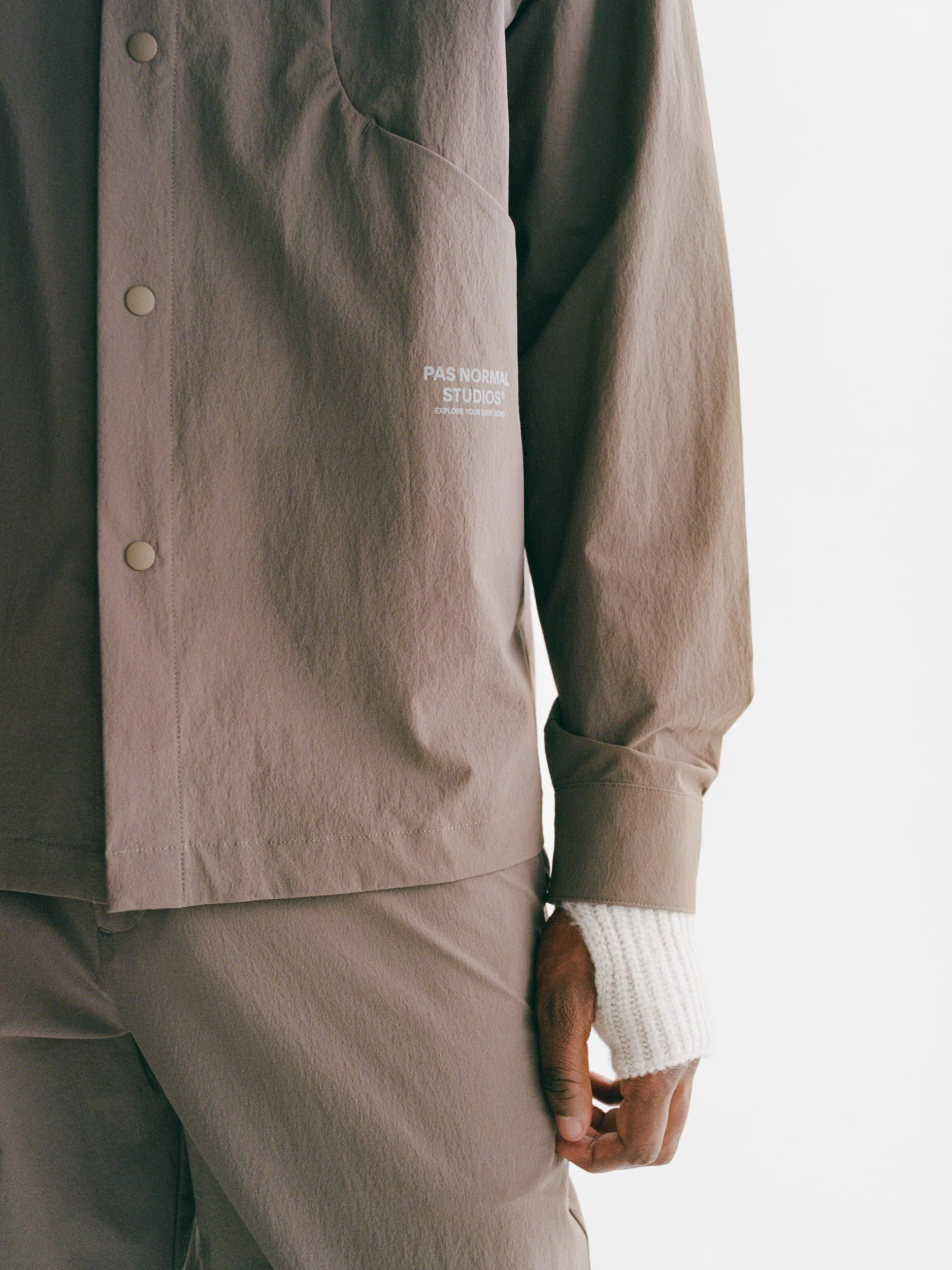 PNS Off-Race Tech Overshirt Ash Brown - Image 3