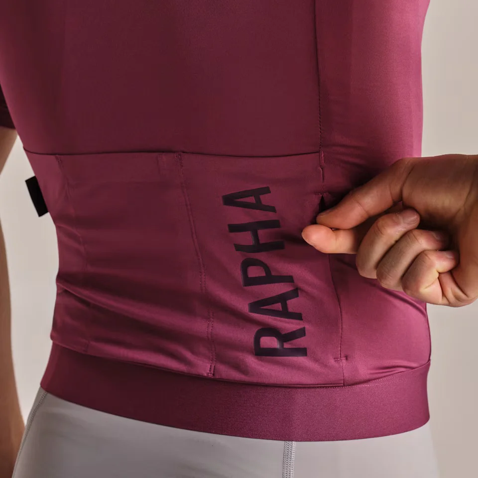 Rapha Men's Pro Team Training Jersey III Raspberry/Plum - Image 5