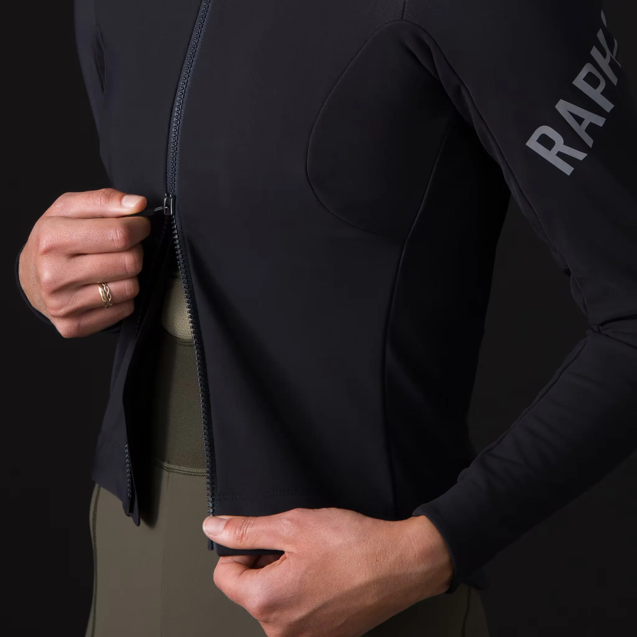 Rapha Pro Team Women's Shadow Winter Jacket Black/Silver Reflective - Image 5