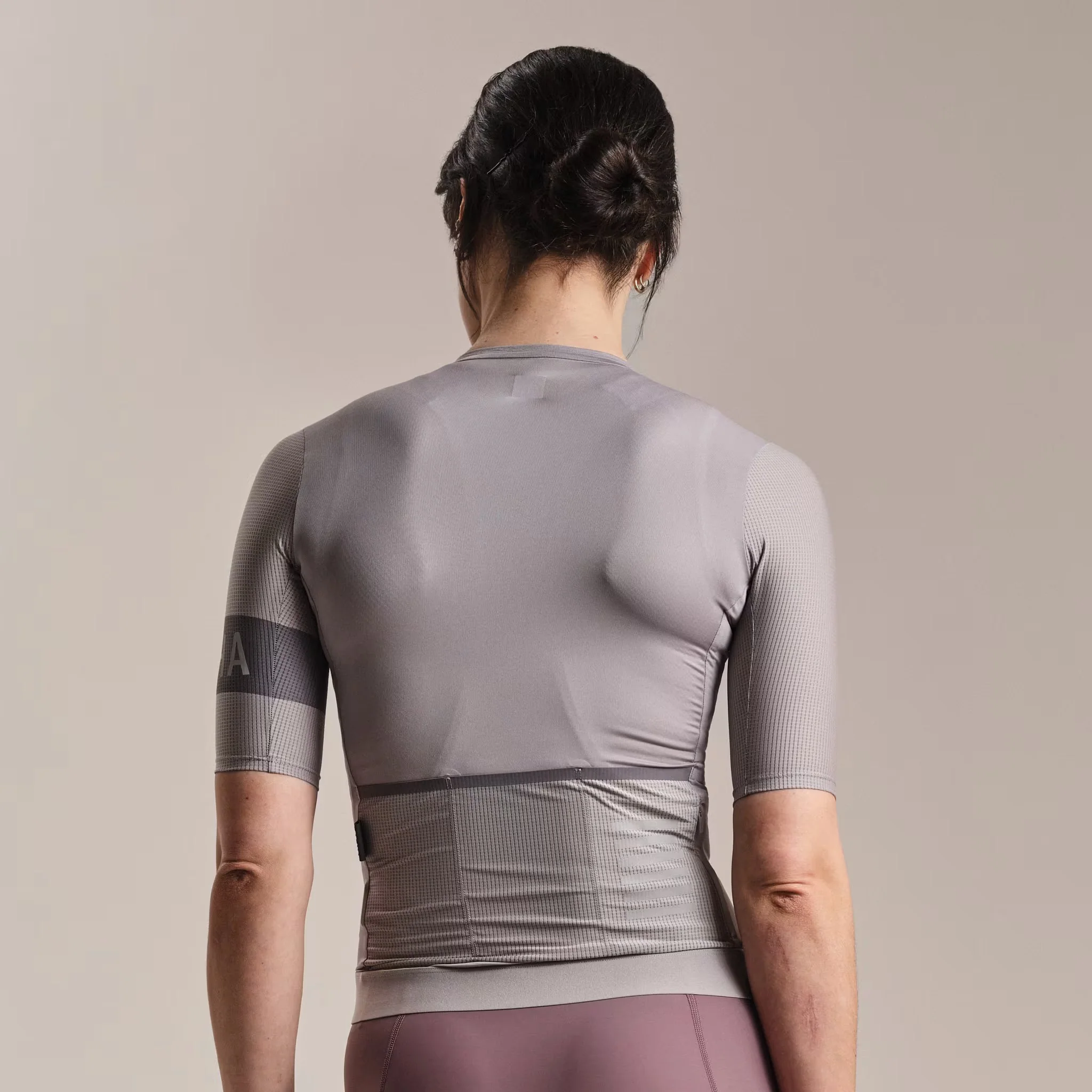 Rapha Women's Pro Team Jersey II Smoky Silver/Dark Grey - Image 4