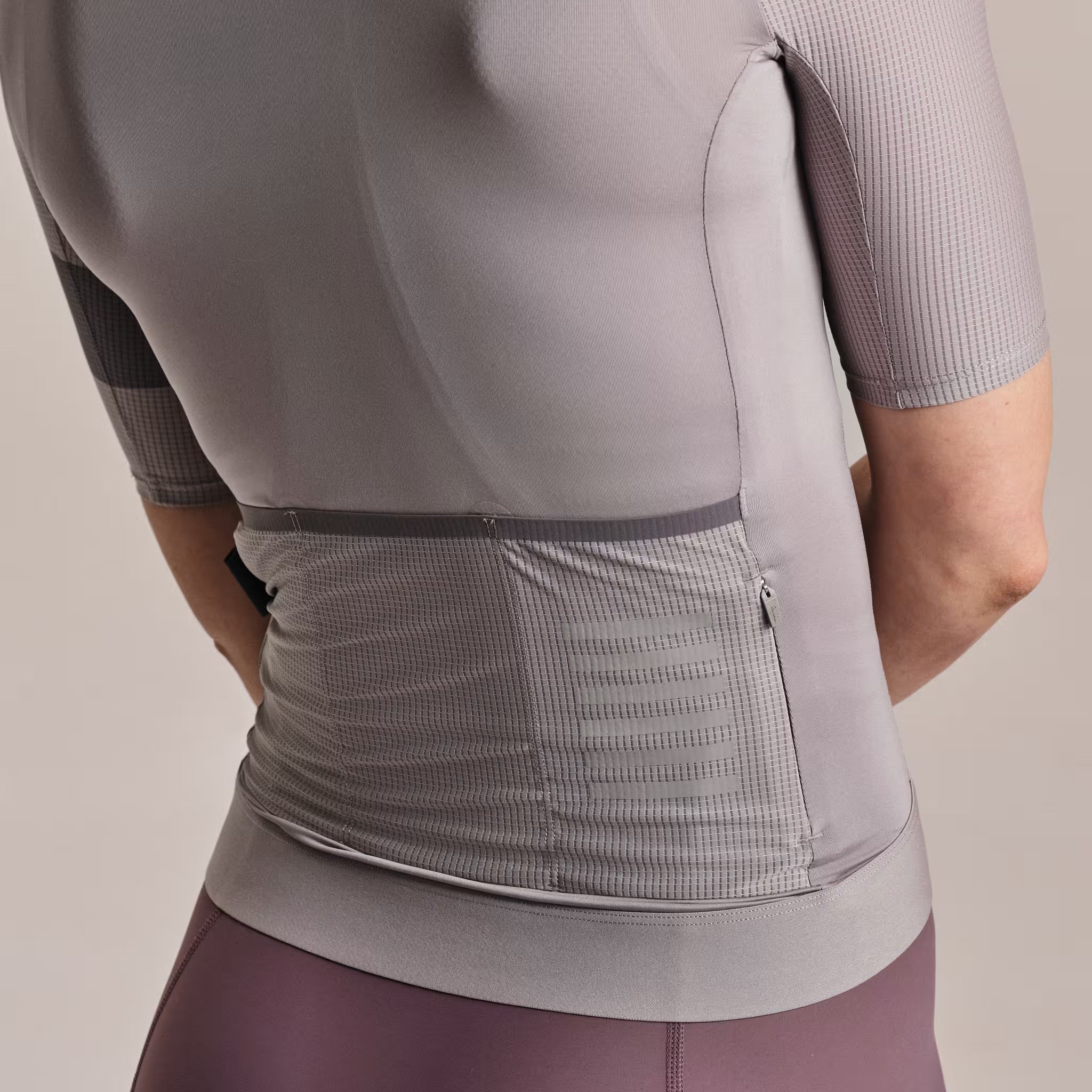 Rapha Women's Pro Team Jersey II Smoky Silver/Dark Grey - Image 5